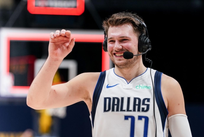 東契奇不僅球技出色，顏值更勝過許多人。（翻攝自Dallas Mavericks臉書）