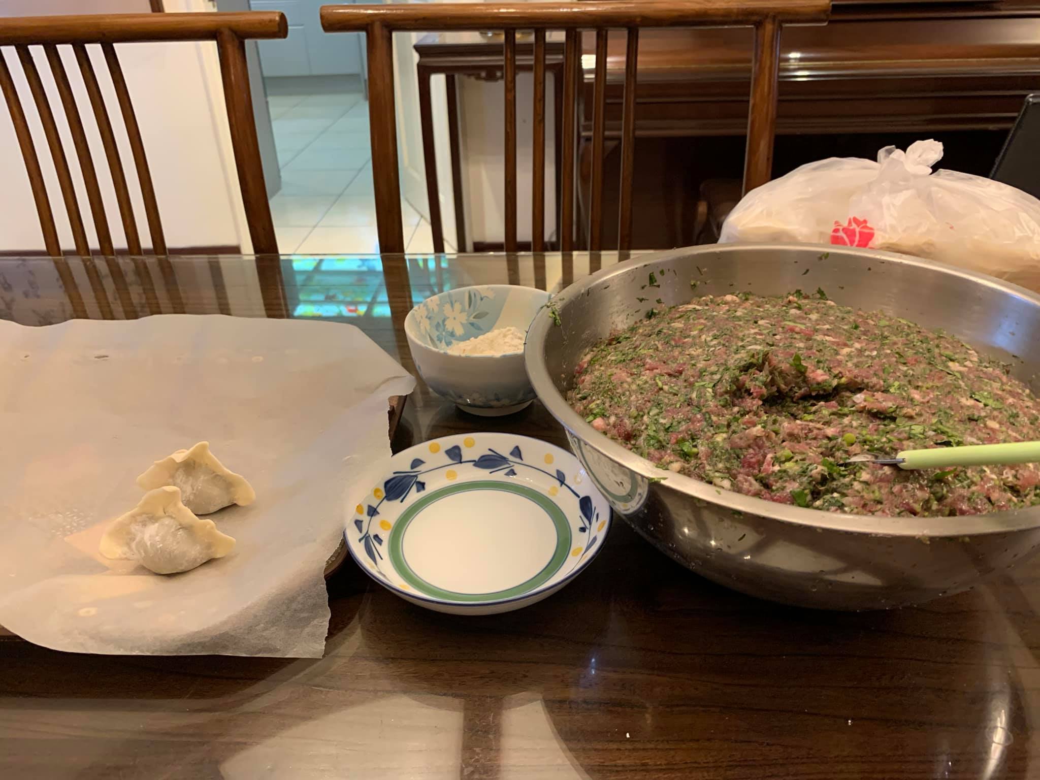 準備一邊聽巴哈平均律、一邊包餃子。