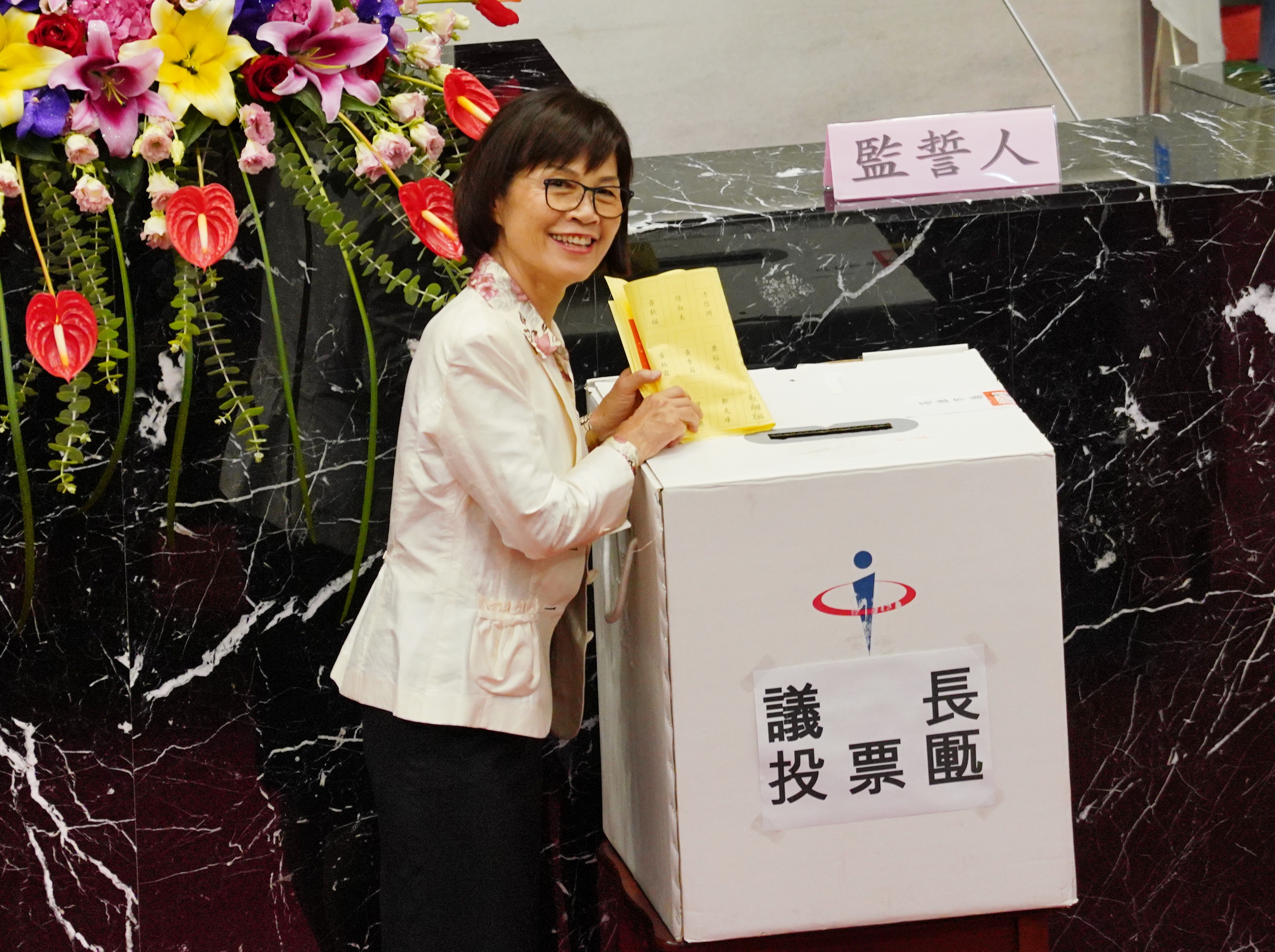 國民黨高雄市議長曾麗燕傳出涉嫌詐領助理費，獲檢方裁定200萬元交保。（本刊資料照）