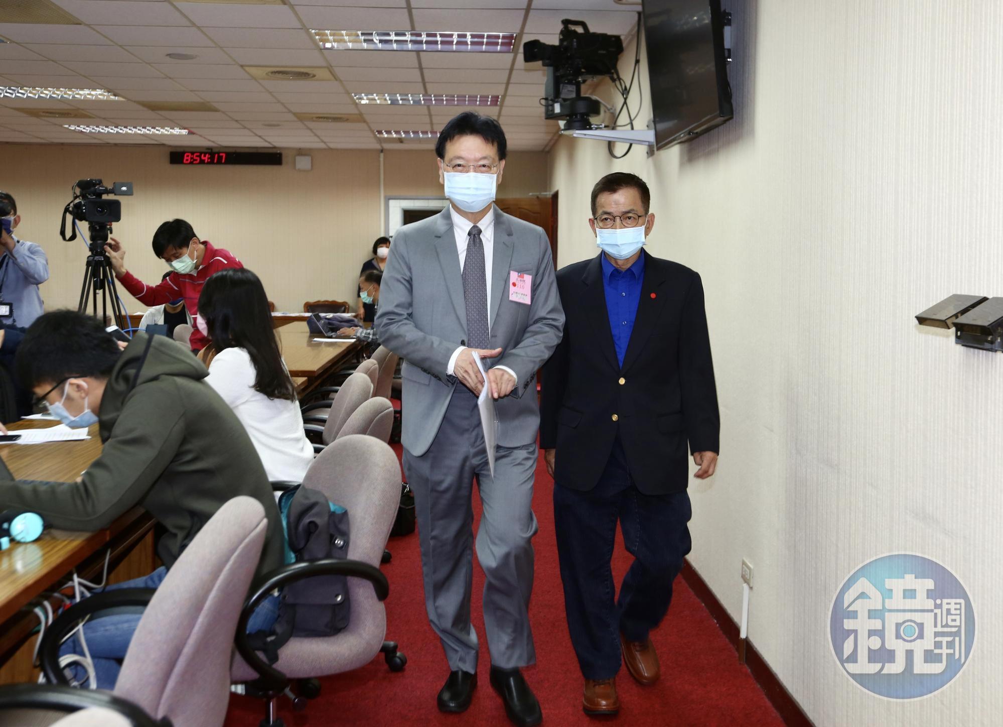 趙少康接著爆料,近日已和韓國瑜見面。