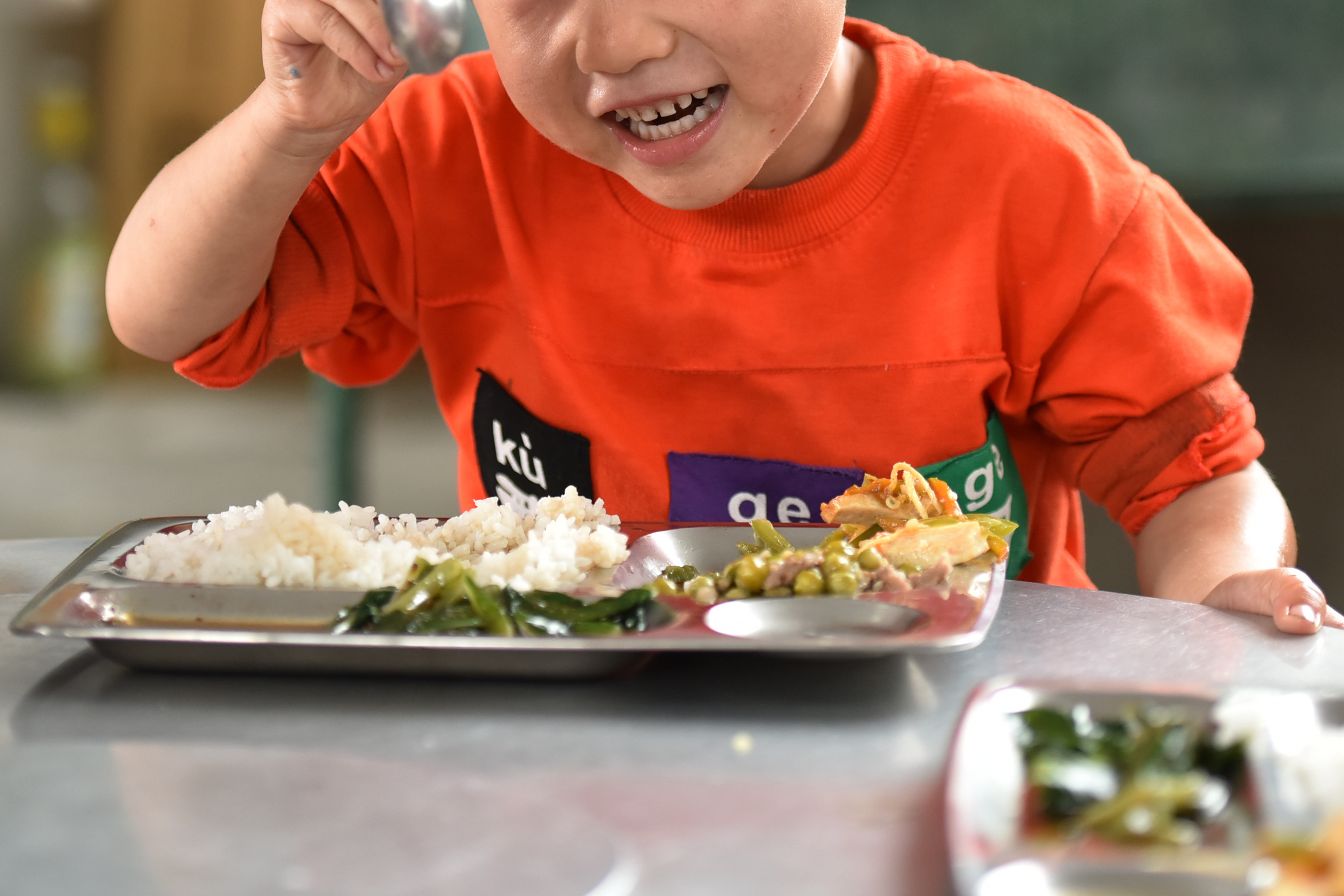 營養午餐成本砍到見血，萊豬進口反而使此議題再次浮上檯面。（示意圖，東方IC）