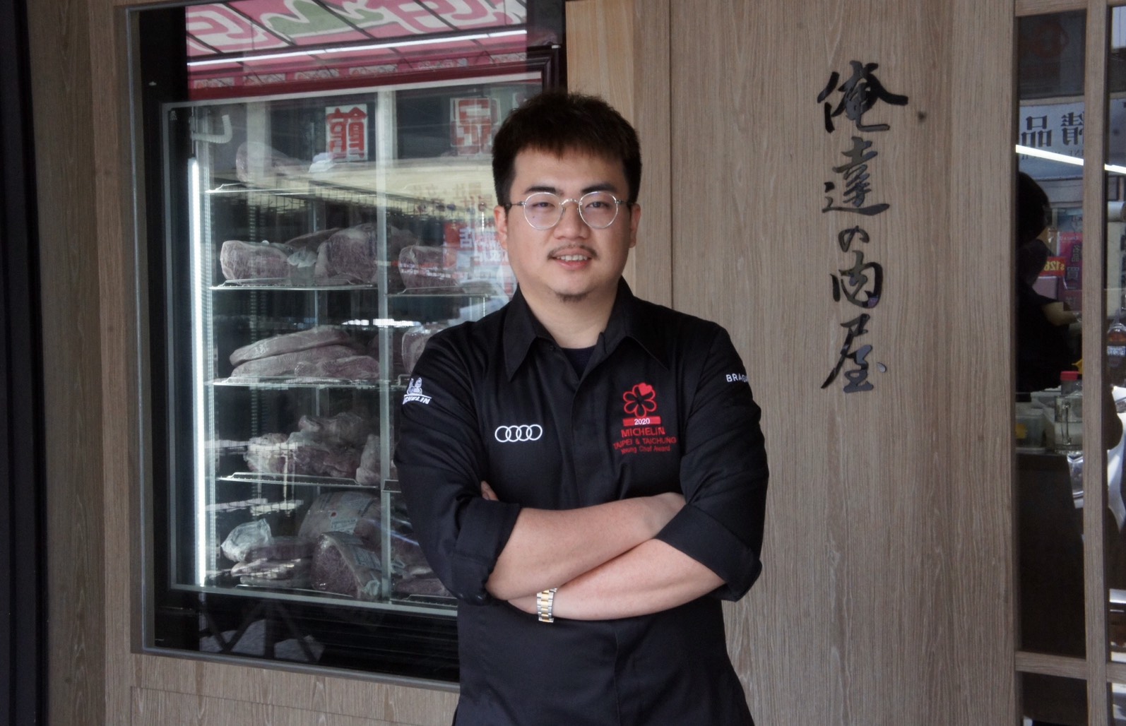 奪下台中米其林一星暨抱走首屆「年輕主廚大獎」的鍾佳憲（Sam），是疫情中米其林的話題人物。
