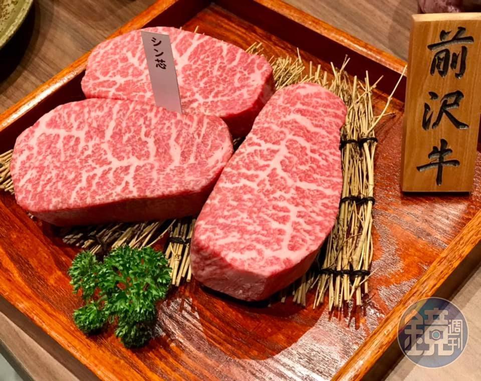 「俺達の肉屋」以和牛一頭買取得量少、油花美麗的日本岩手縣銘柄牛「前澤牛」，並針對不同部份的肉質，系統化地發表特有風味的燒烤手法。