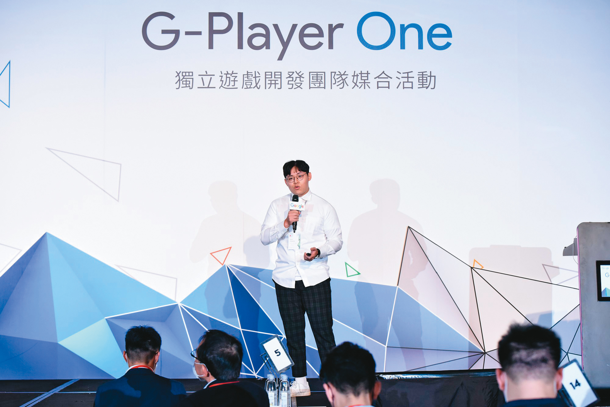 G-Player One一級玩家計畫中，獨立開發者要自我推薦，尋求與發行商、投資者的合作機會，圖為自由再生工作室技術長蔡承諭。（Google提供）