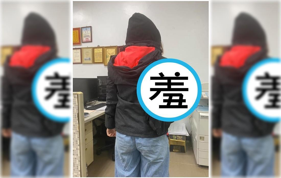 原PO的妹妹出門上班,發現途中一直有人拍打她的肩,轉頭竟發現外套上竟黏到妹婿的內褲。(翻攝自「爆怨公社」)