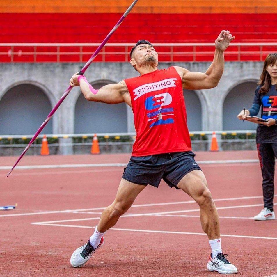 李玖哲的拚勁強,也夠努力,在《全明星運動會》上一季中人氣頗旺。(翻攝自李玖哲IG)