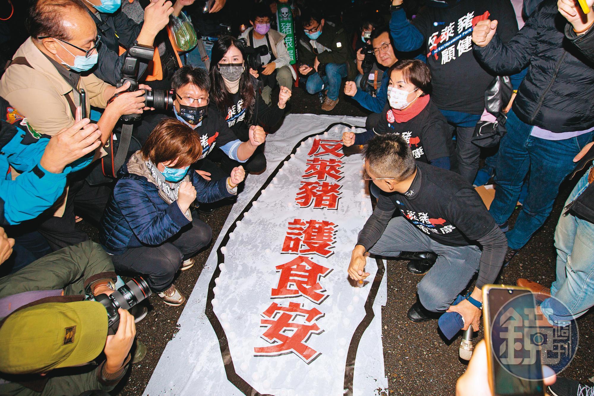 8月28日不僅有藻礁公投，還有國民黨推動的反萊豬、公投綁大選及民間人士所提以核養綠等公投案，讓綠營謹慎戒備。
