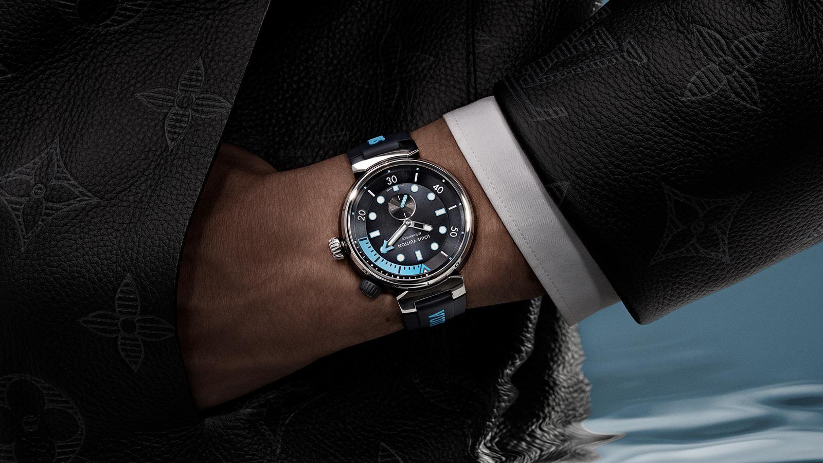 LOUIS VUITTON | Tambour Street Diver Skyline Blue，建議售價NT$ 222,100