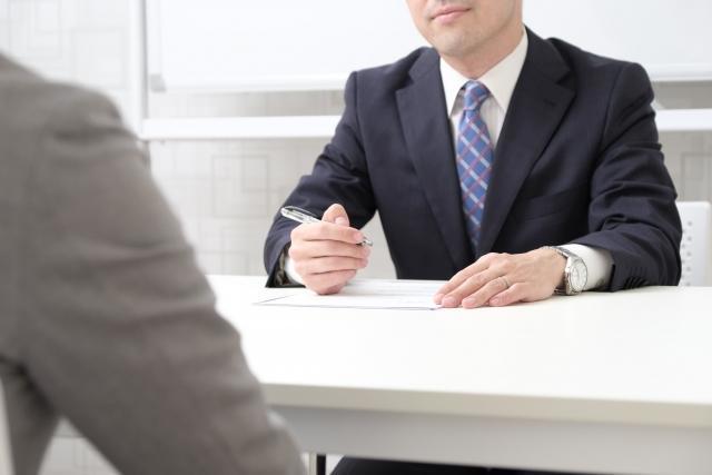 原PO表示在瀏覽求職網站時，發現人資提供的誠實工作內容。（示意圖，photoAC）