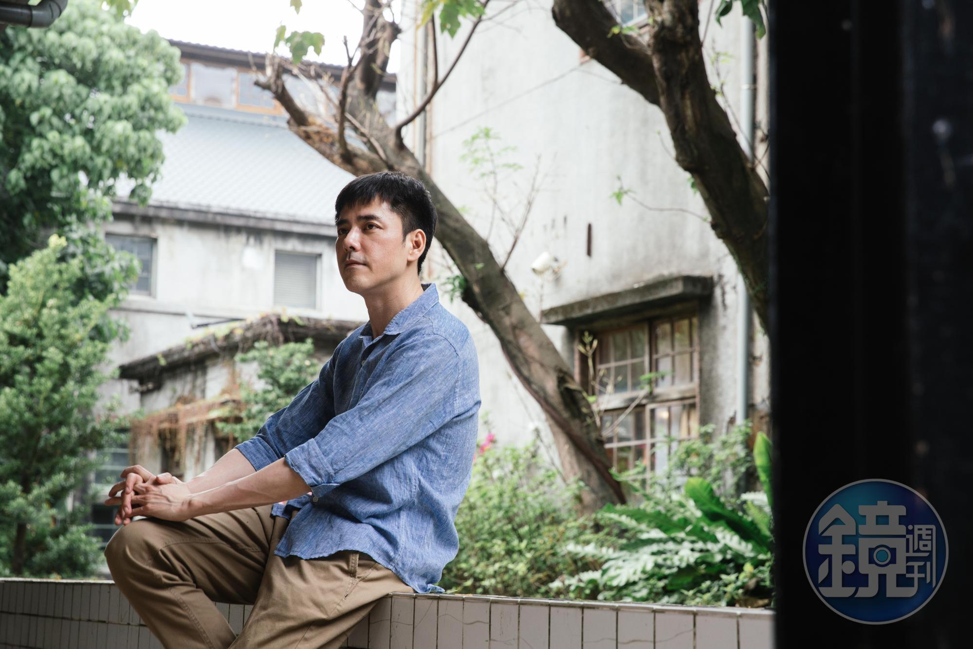 八點檔男星丁力騏失業一年多，對於被經紀公司投閒置散感到相當無奈。