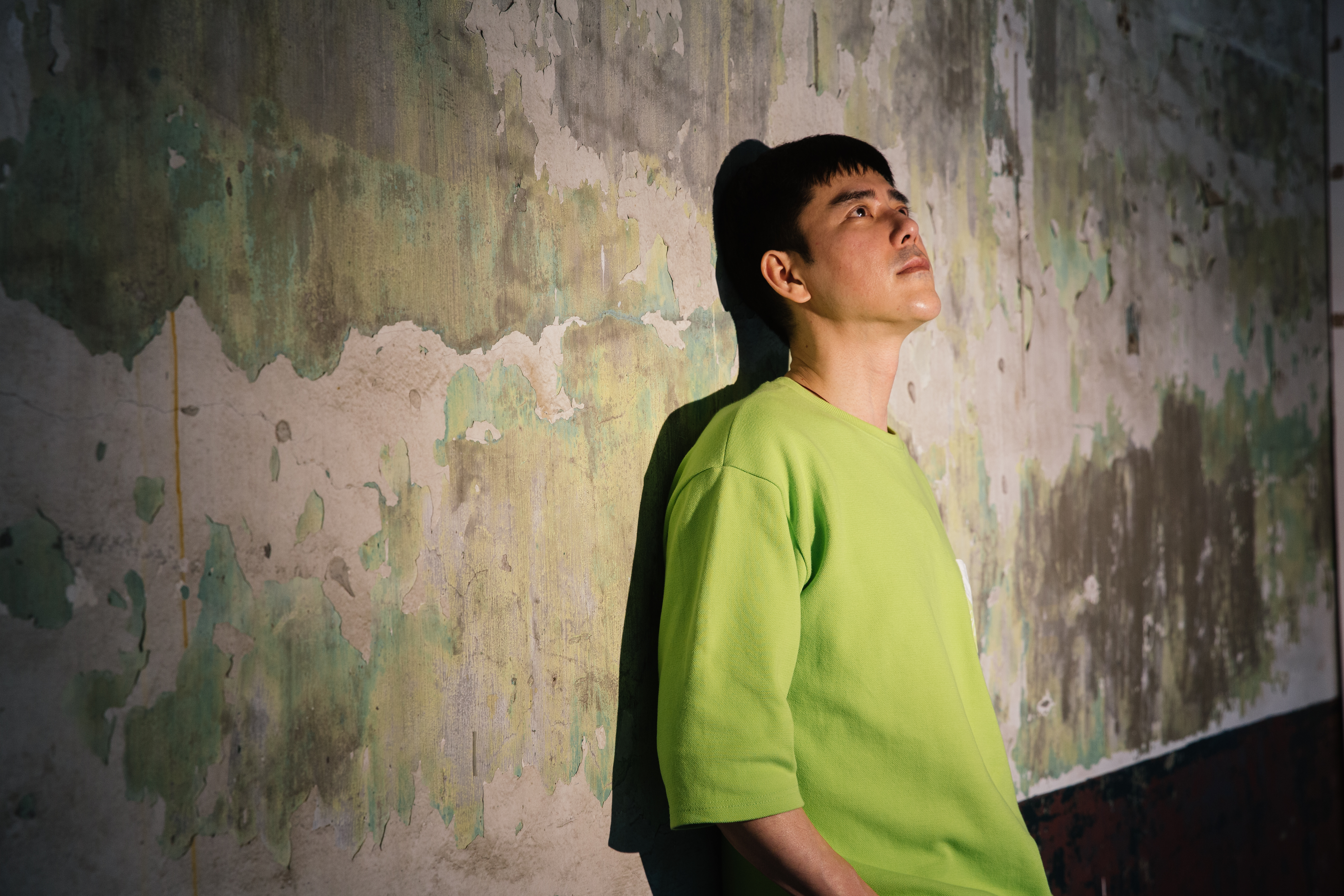 丁力騏雖然已46歲，但外型帥氣的他，異性緣不絕。