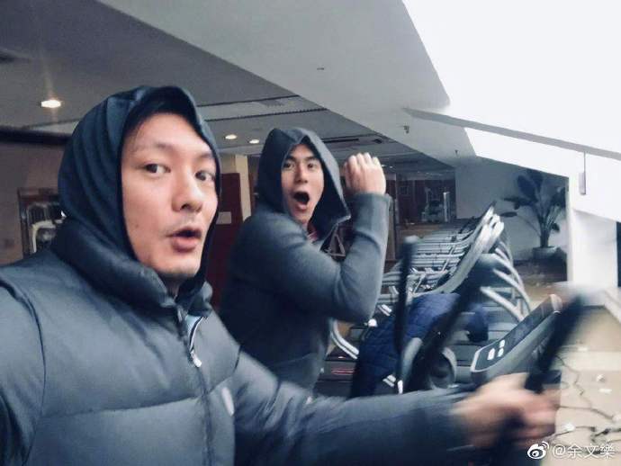 余文樂沒忘好友彭于晏的生日，公開祝他生日快樂。（翻攝余文樂微博）