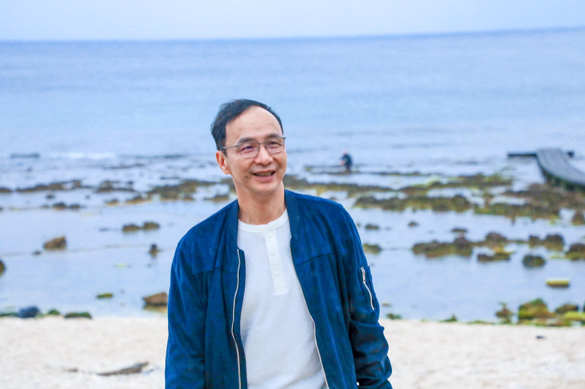 朱立倫有感而發表示,「認真做事,就會得到民眾支持」。(翻攝自朱立倫臉書)