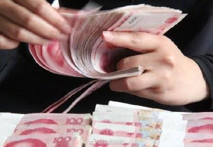 人民幣的主要成分來自棉花，而中國大陸也是世界最大棉花消費國，新疆棉花還不夠大陸使用。（翻攝自微博）