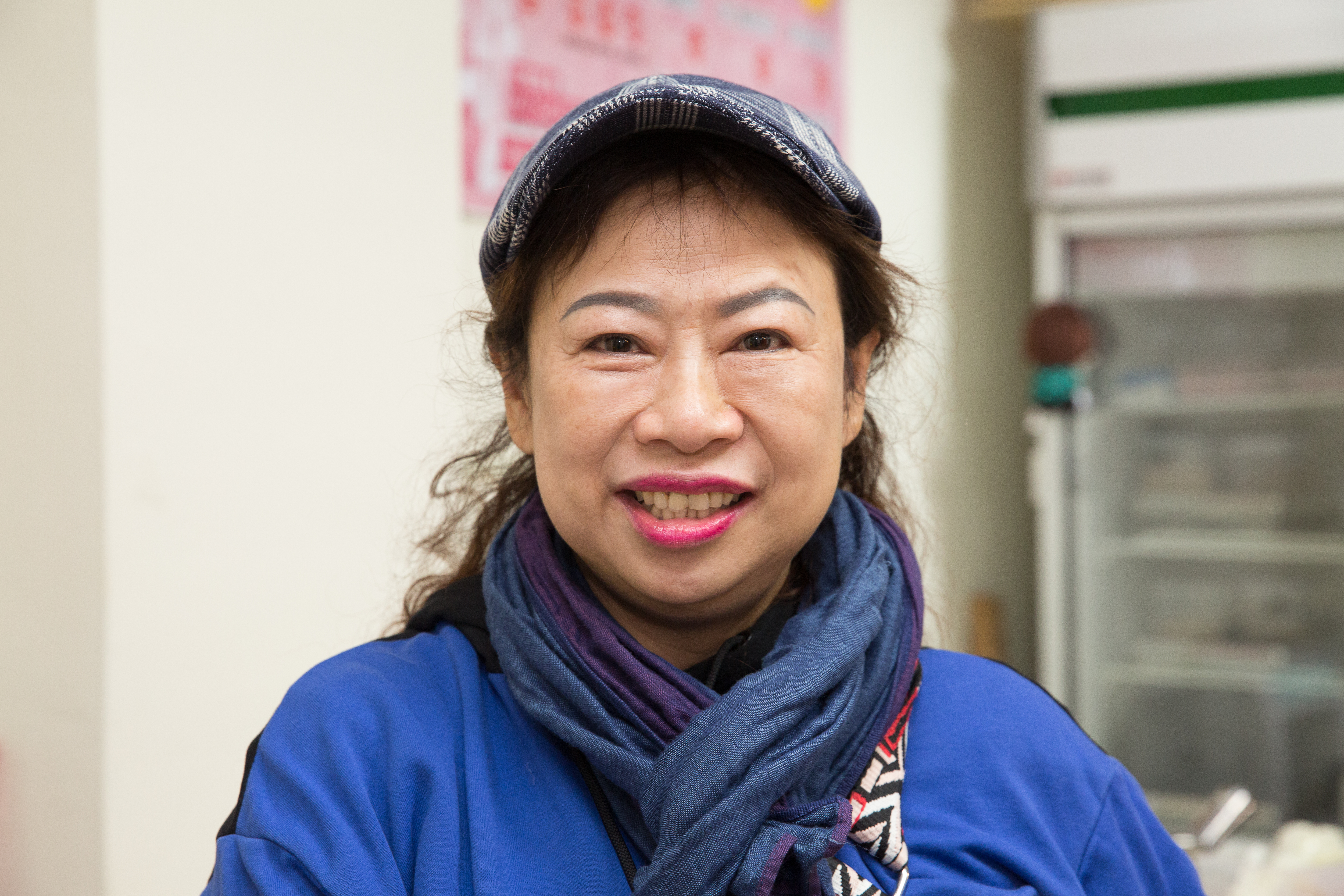 邱嬉琳，57歲，竹北人，餐飲業。