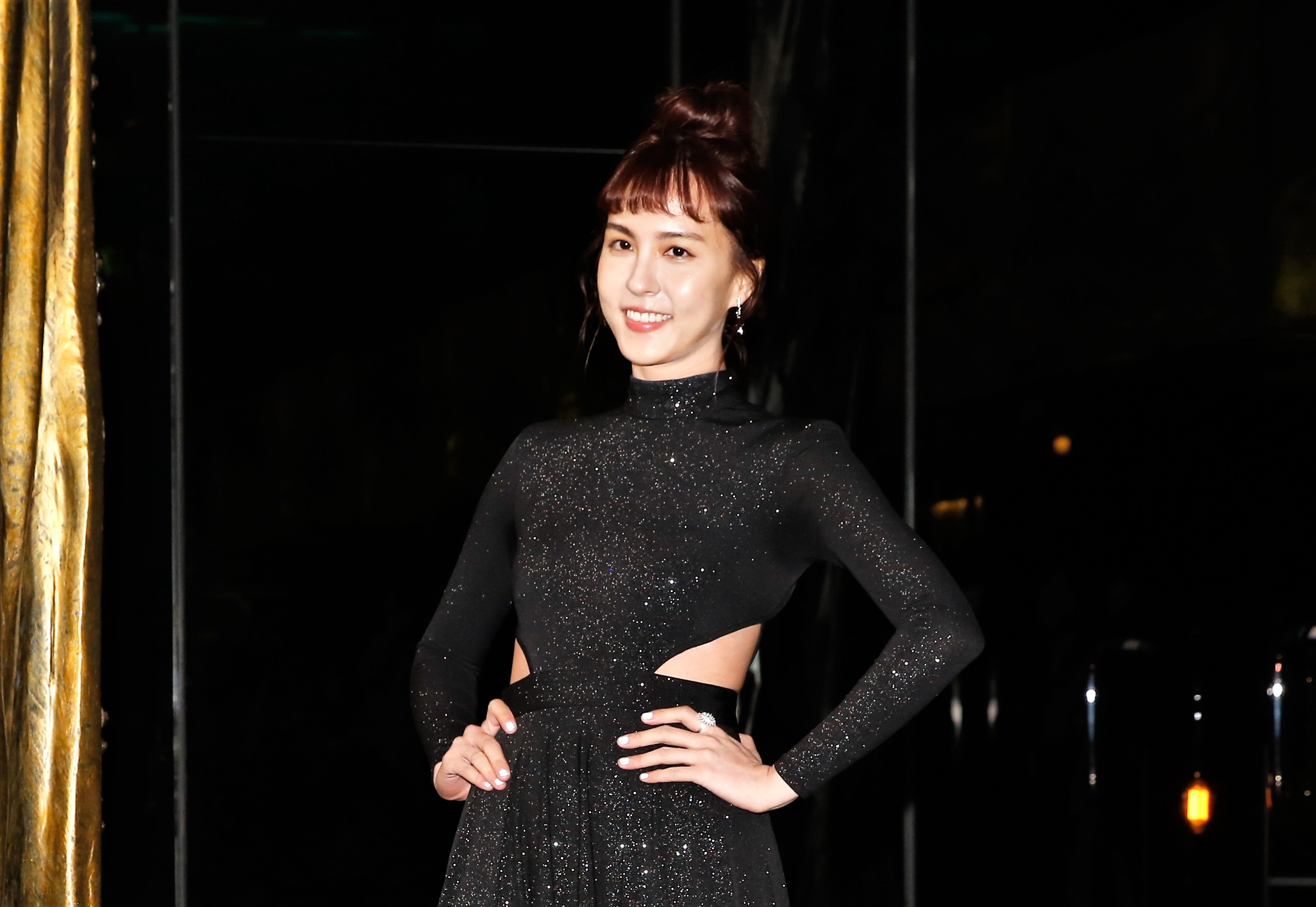 魏蔓自曝學生時期曾全身僅剩500元，當時的男友卻要求約會一定要吃牛排。