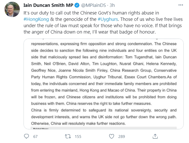 鄧肯史密斯表示，他們要為了無法發言的人發聲，他將帶上被制裁的「光榮勳章」。（翻攝自@MPIainDS推特）
