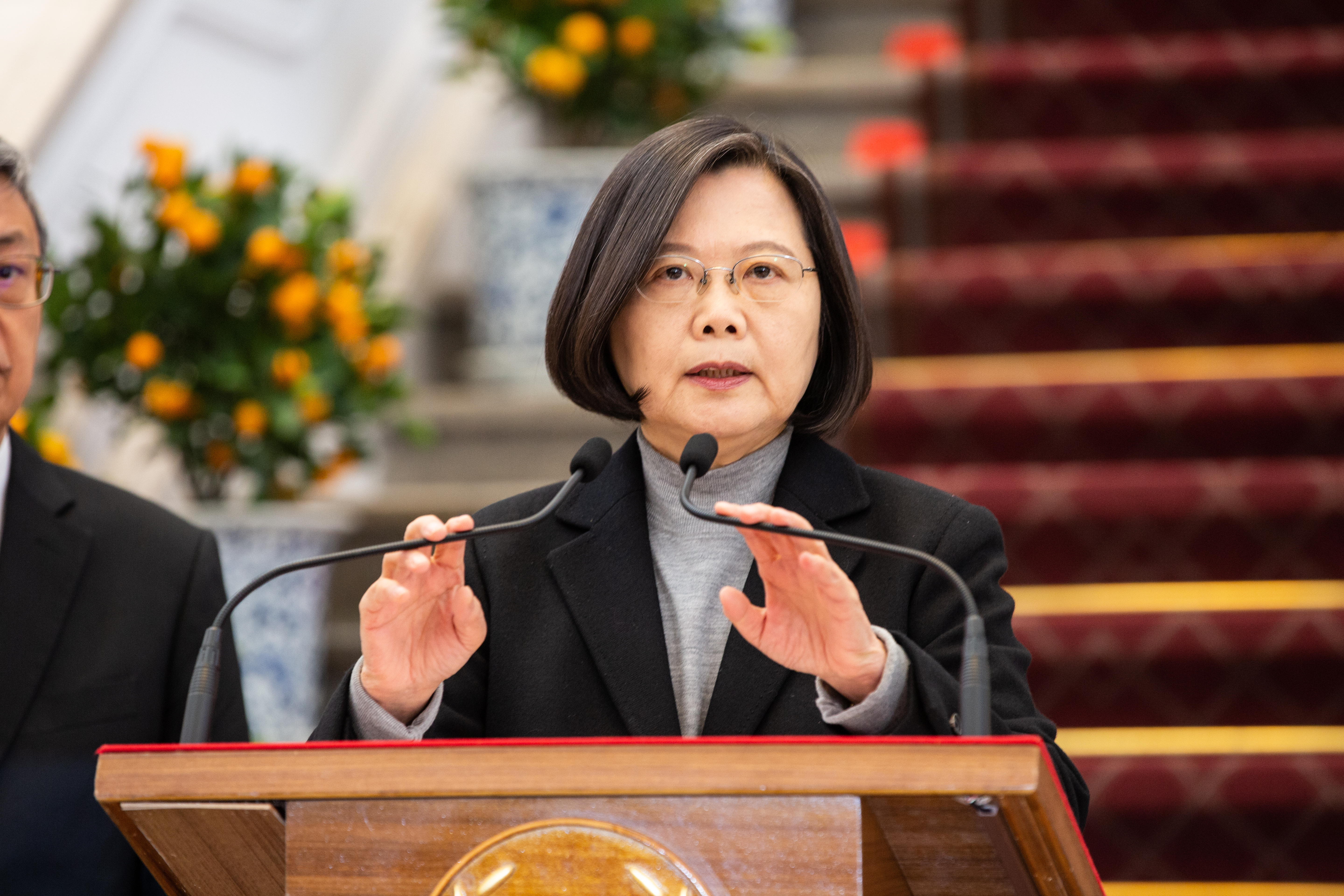 台灣與美國簽署「海巡合作備忘錄」，蔡英文在臉書公布此喜訊。（本刊資料照）