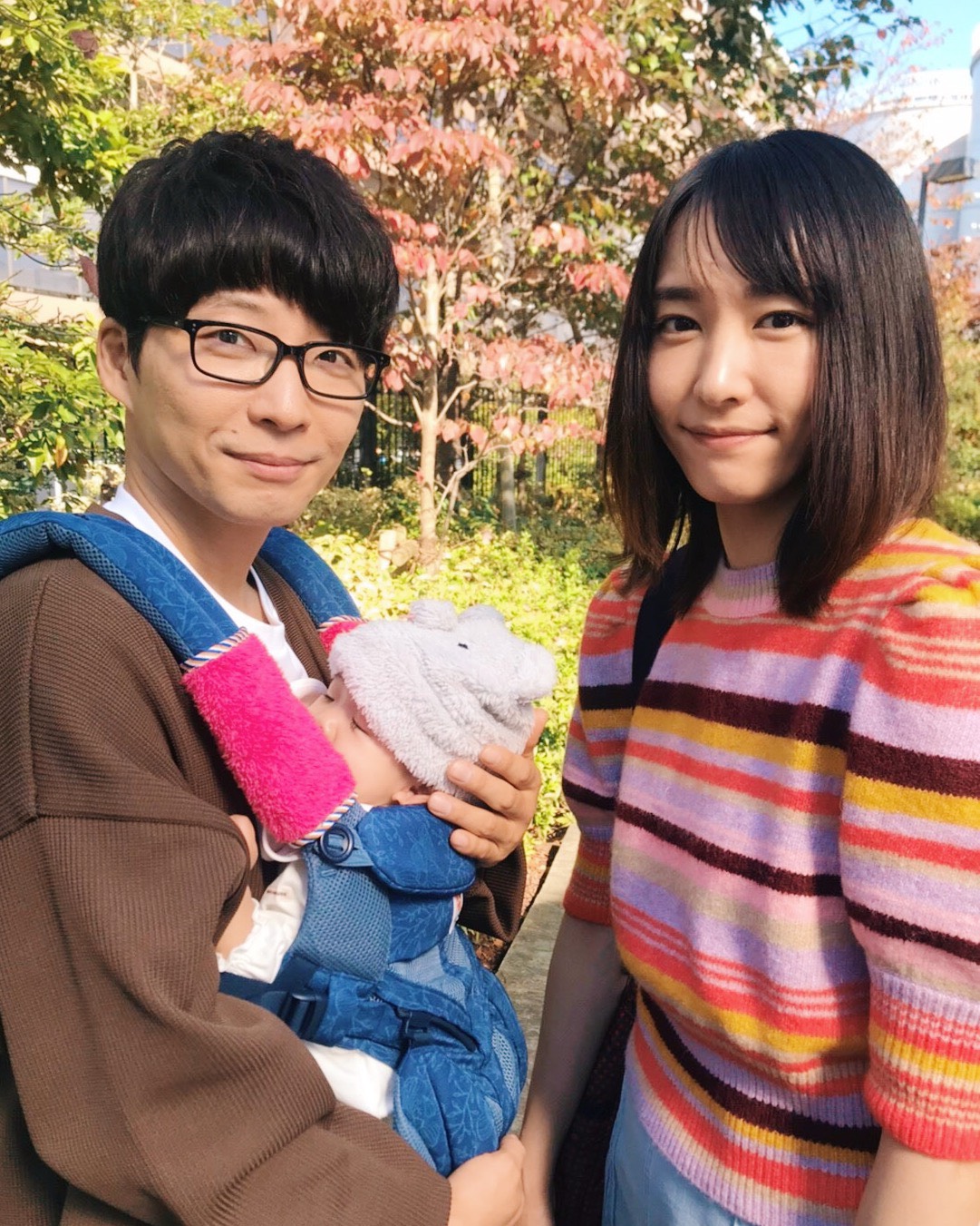 星野源聽到自己因為《月薪嬌妻》成為好男人標準，放聲大笑問：「到底好在哪裡？」（翻攝星野源推特）