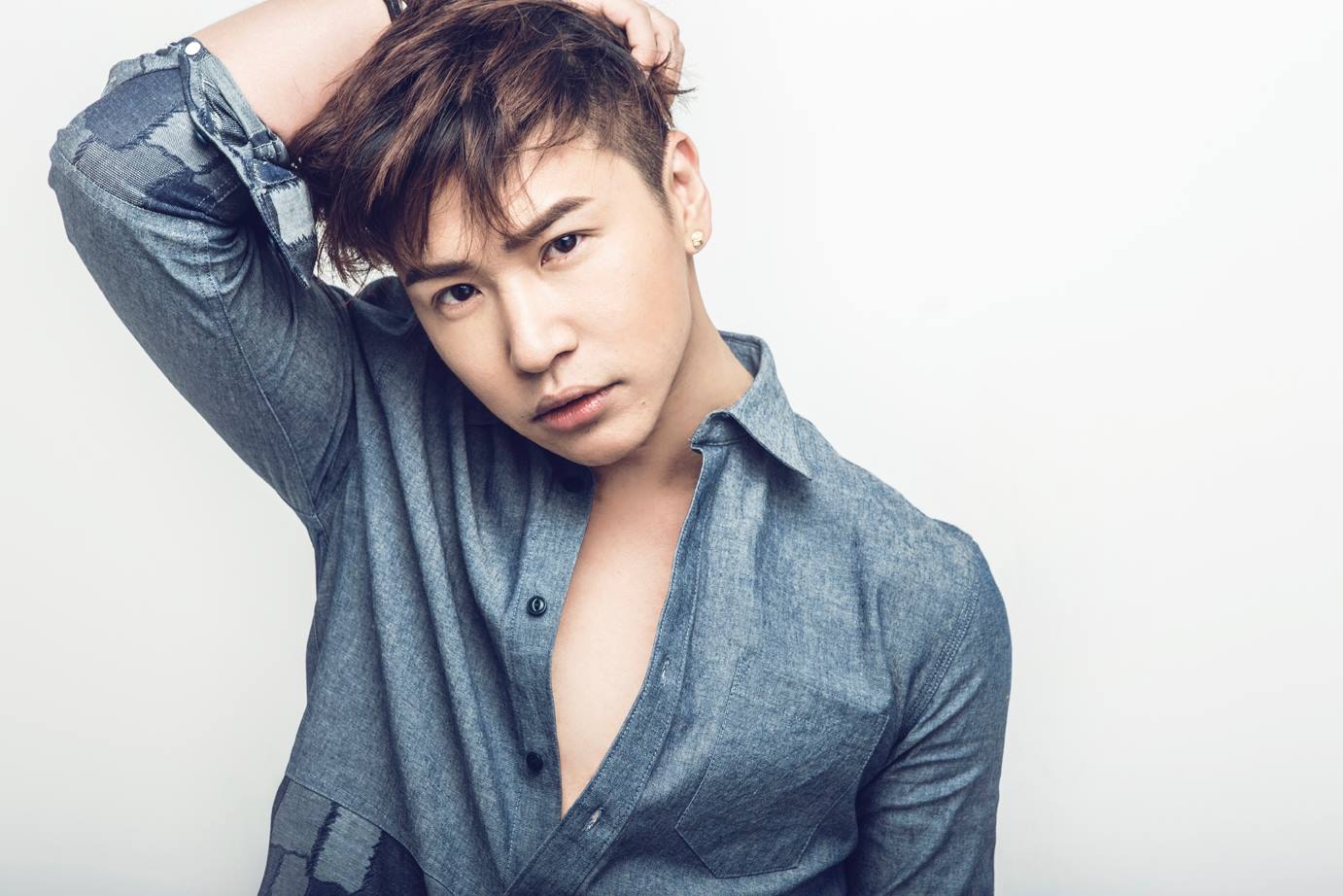 歐漢聲離開主持8年的綜藝節目《天天向上》8年的歐漢聲，原因眾說紛紜。（翻攝自歐漢聲臉書）