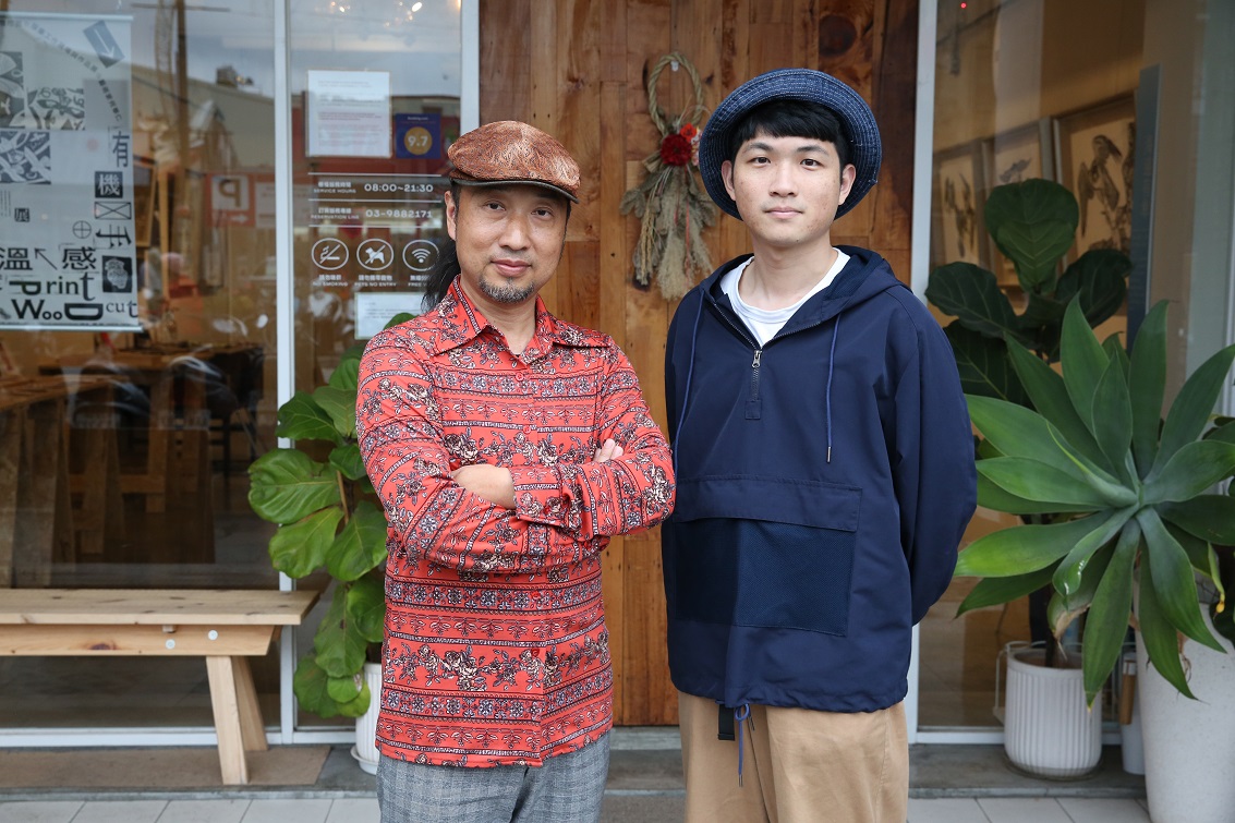 旅宿主理人林建華（左）和設計師林建宏（右）是師生亦為事業夥伴。