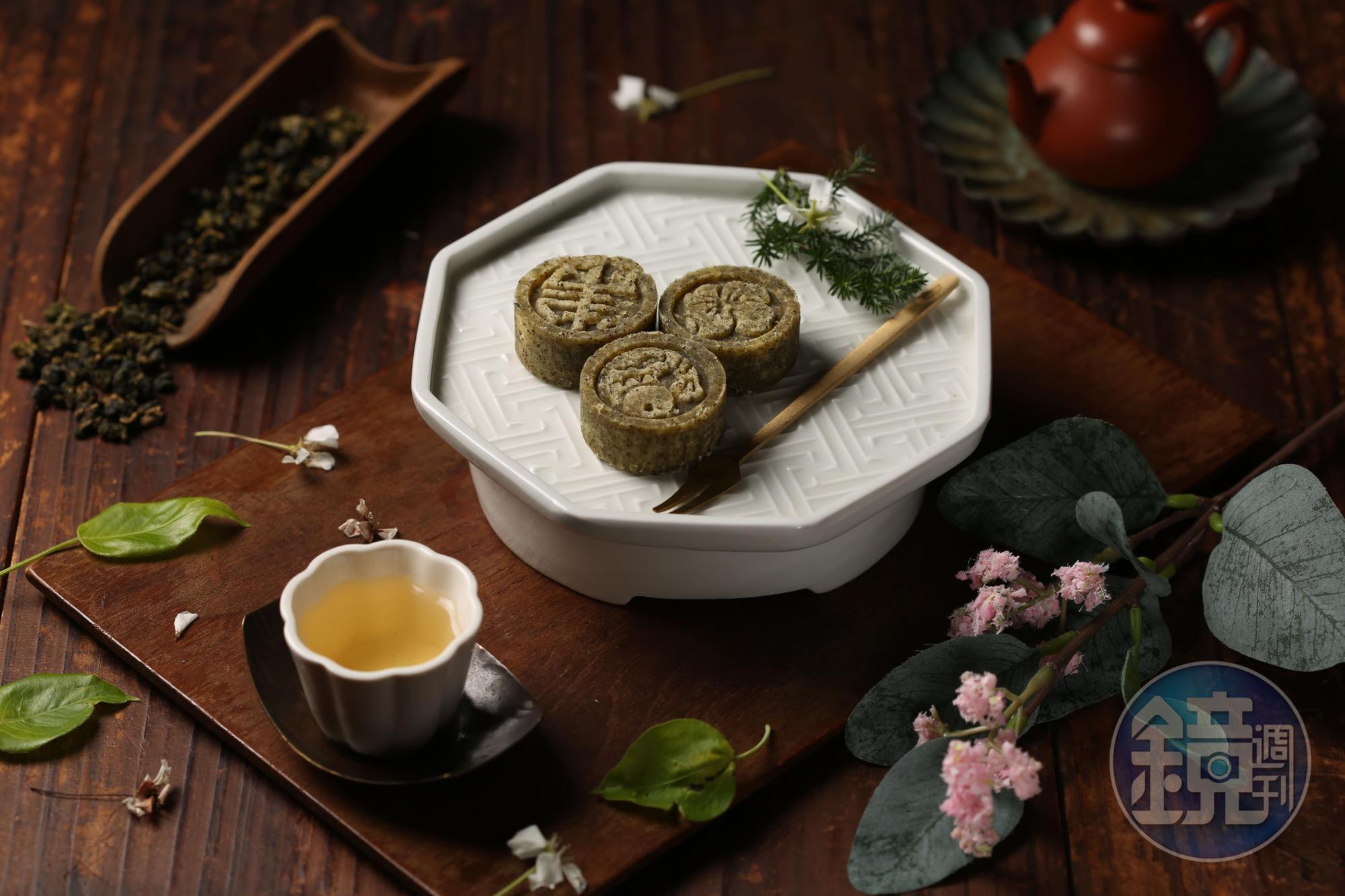 烏龍茶口味的「冰鎮綠豆糕」（100元／3個）。