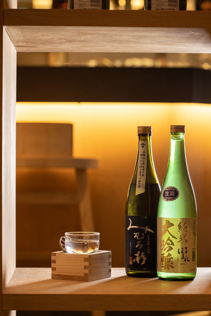 清酒吧可以品嘗精選的日本酒。