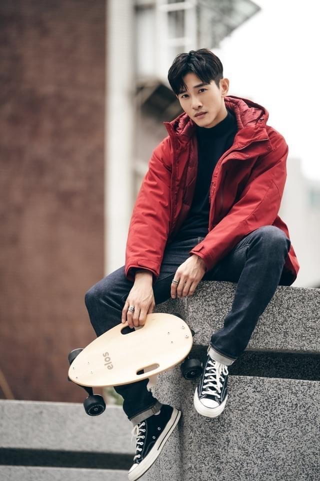 張立昂雖與邵雨薇分手，但兩人保持家人關係。（翻攝自張立昂臉書）