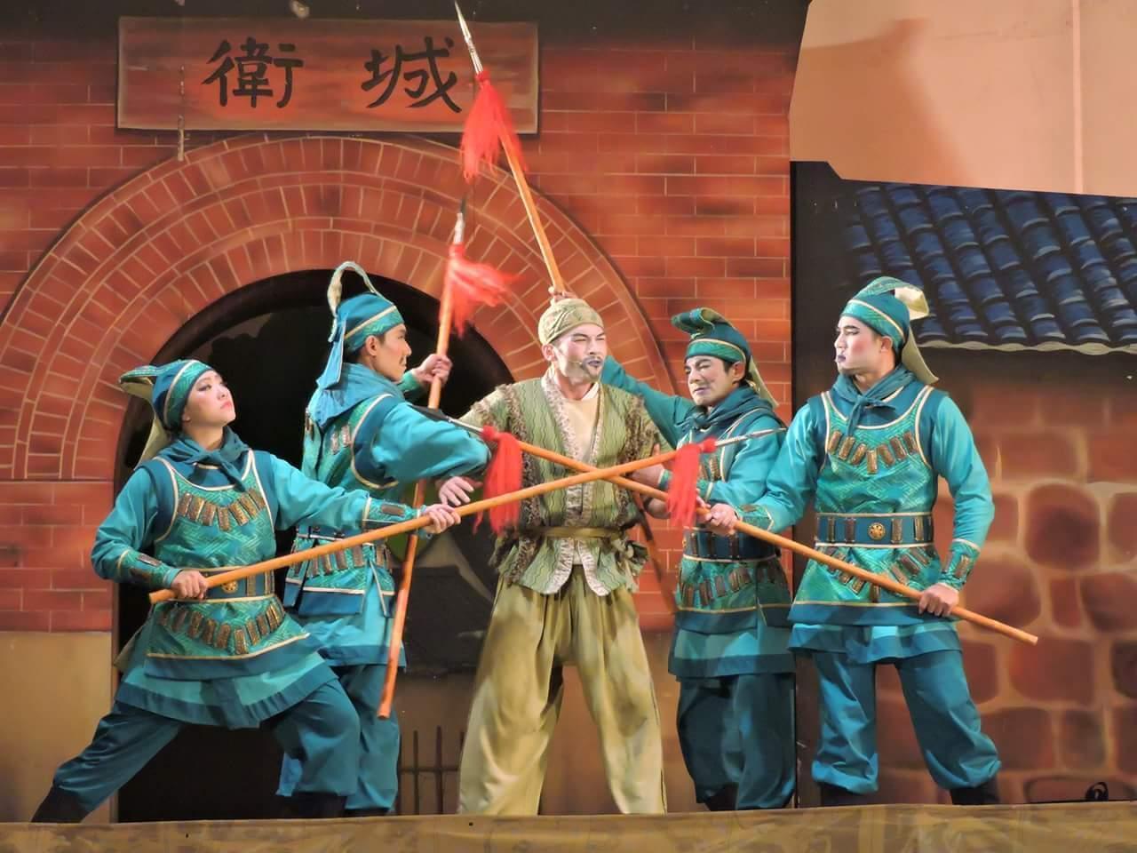 紙風車劇團改編葉宏甲老師創作的台灣漫畫《諸葛四郎》。(紙風車劇團提供)