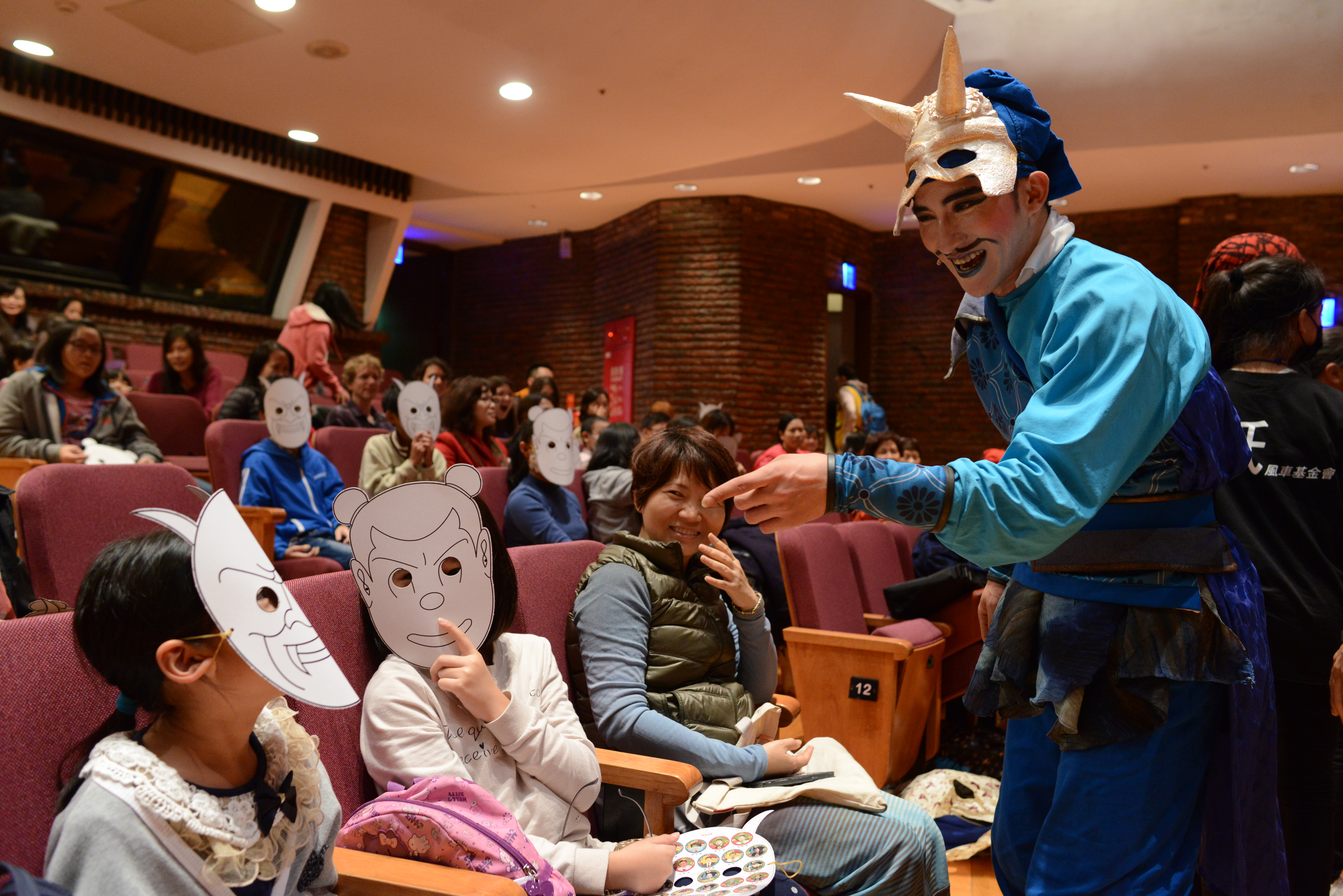 《諸葛四郎》將於本週五於豐原體育場免費公演。（紙風車劇團提供）