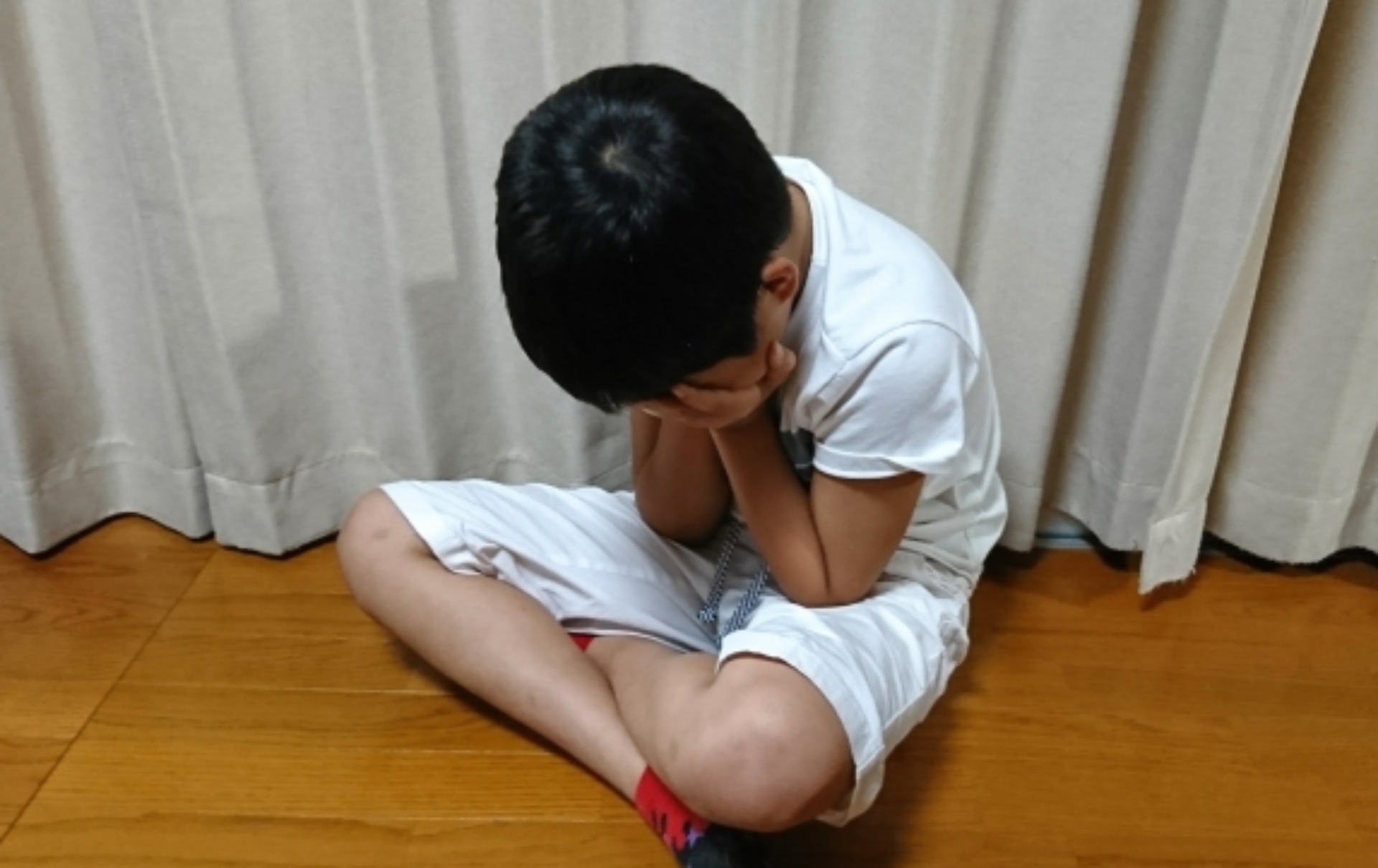 一名虎媽認為只有考滿分才算是及格，引發網友熱議。（示意圖，Photo-AC）