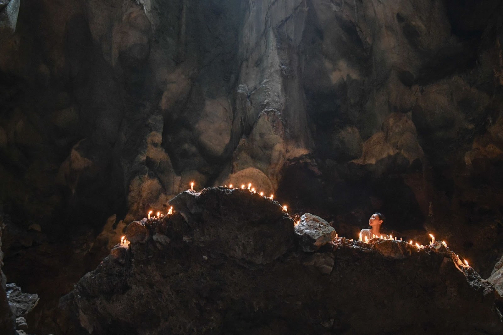 張吉安受到日本名導小津安二郎影響，拍攝《南巫》時也採用不少低鏡頭。 （傳影互動提供）