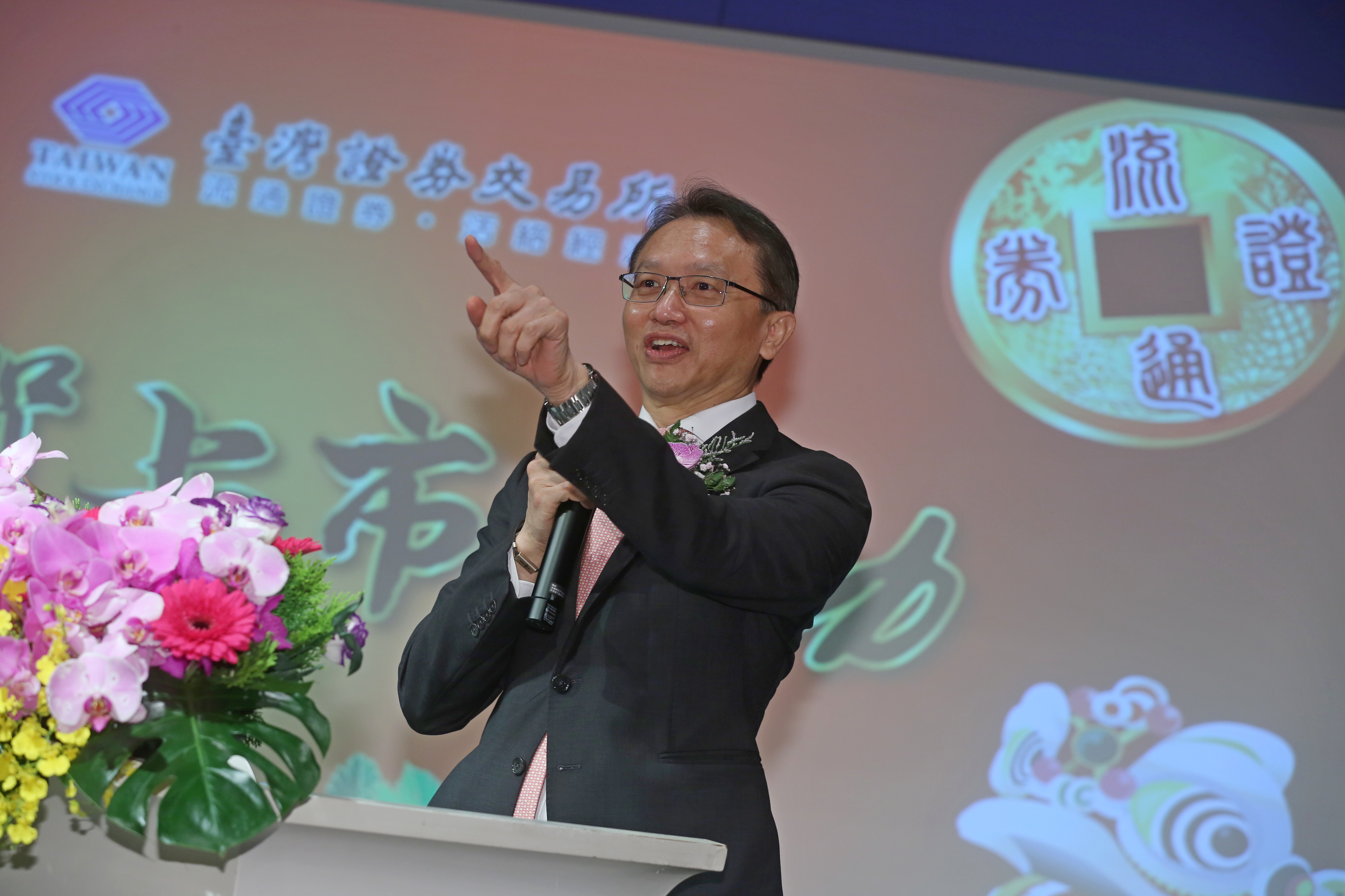 宏碁董事長陳俊聖帶領展碁成功上市。