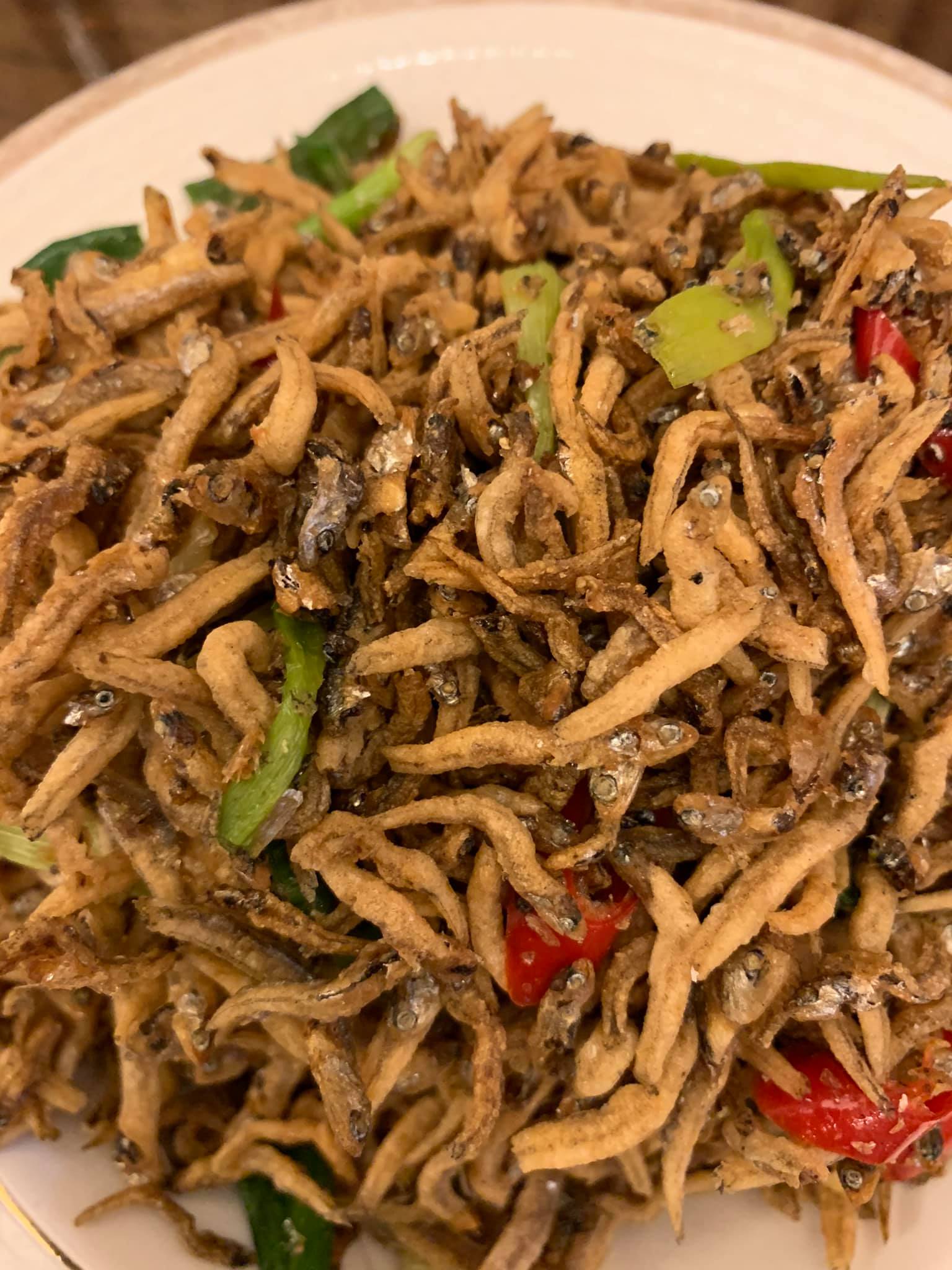取代饊子的小魚乾（年年有餘）。