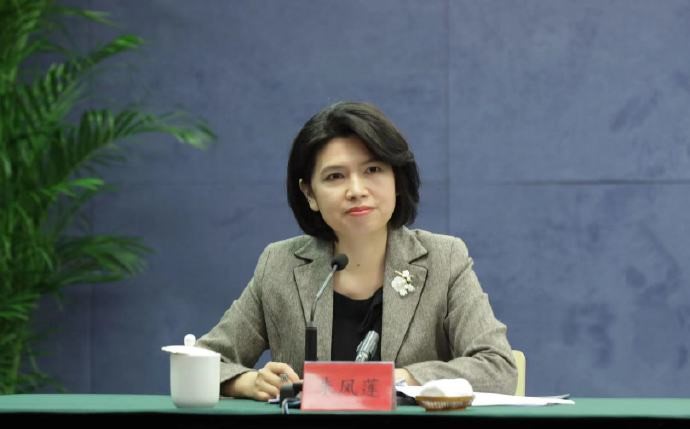 國台辦發言人朱鳳蓮表示歡迎台灣媒體到新疆採訪，似乎在規避開放「國際媒體」等問題。（翻攝自國台辦微博）