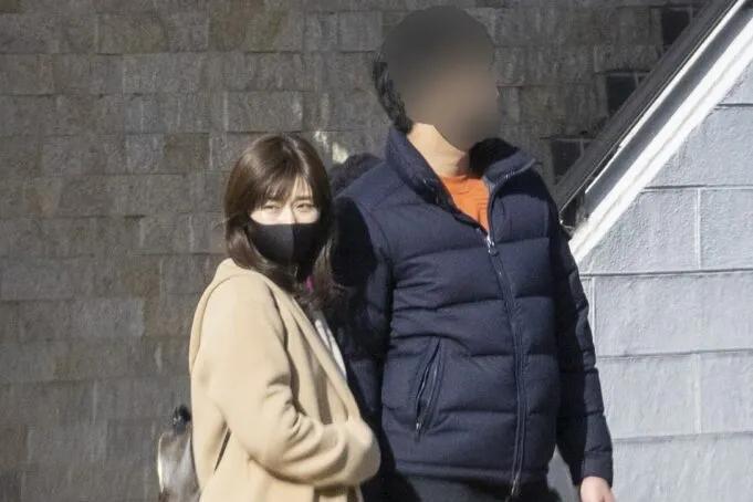 根據最新日媒報導,與福原愛出遊的學弟,其實已婚。(翻攝自女性SEVEN網站)