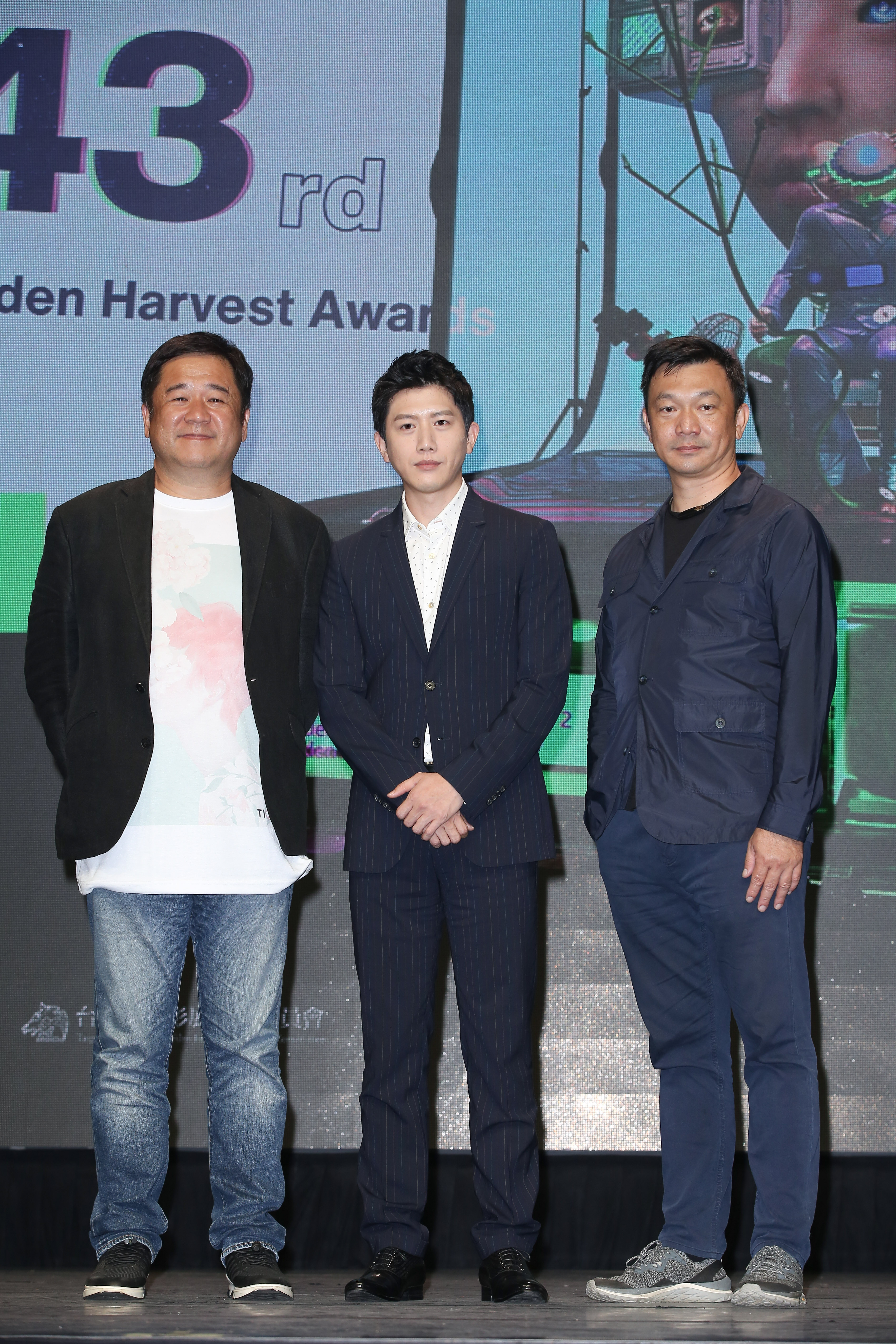 「金穗導師」導演瞿友寧（左起）、金馬影帝莫子儀、導演黃信堯。