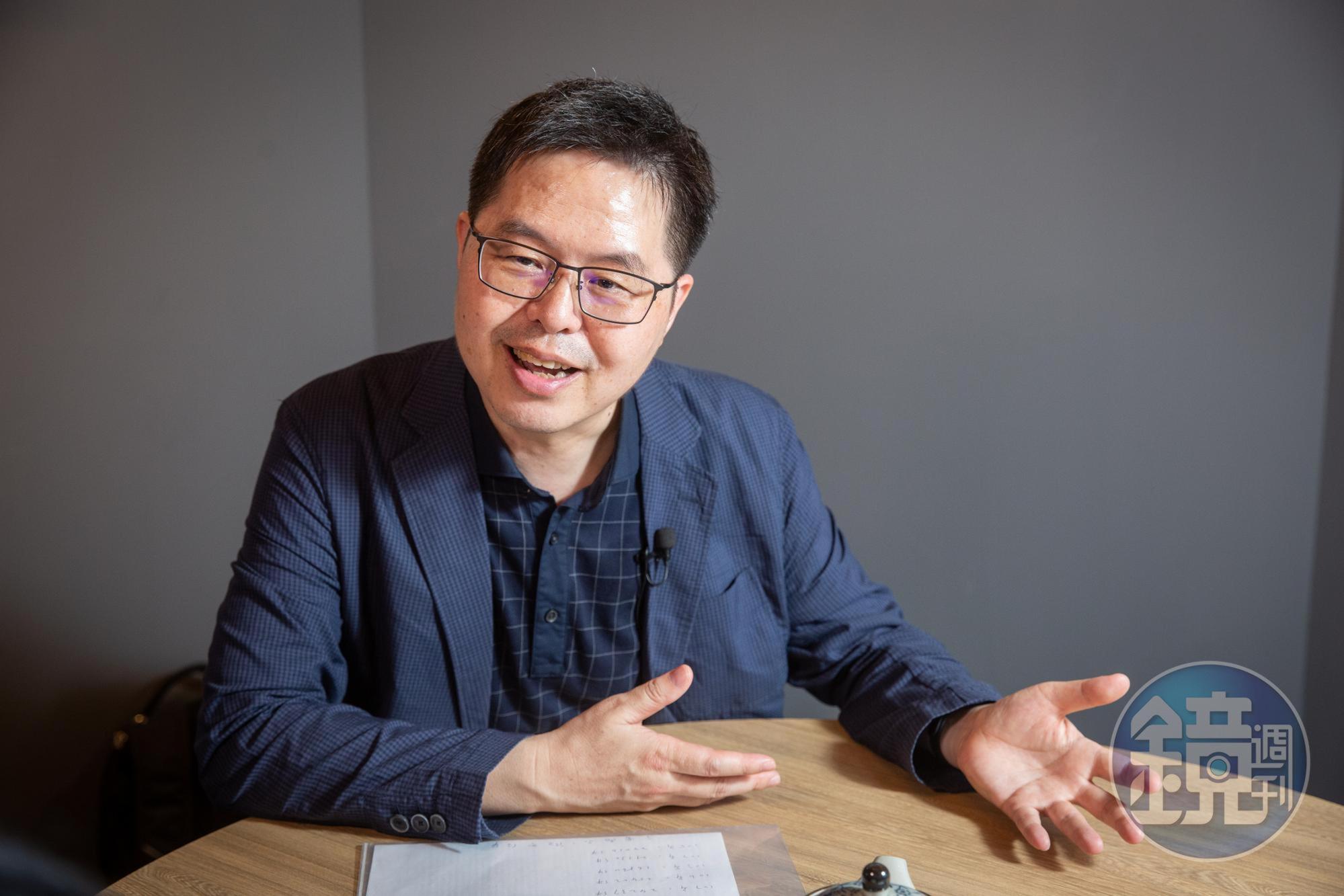 淡江大學風險管理與保險學系副教授郝充仁認為,兒童保障規劃以醫療為優先。