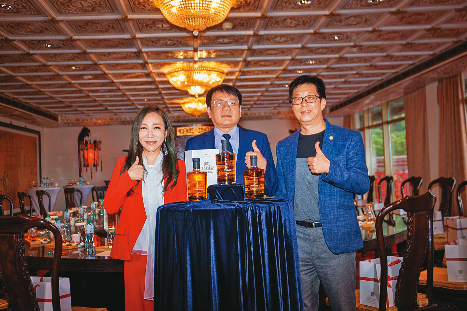 圓山「秒殺」賣酒的成功方程式，即是由董事長林育生（右起）、TTL董事長丁彥哲、米爾斯國際總經理張珉珉3人強強聯手。