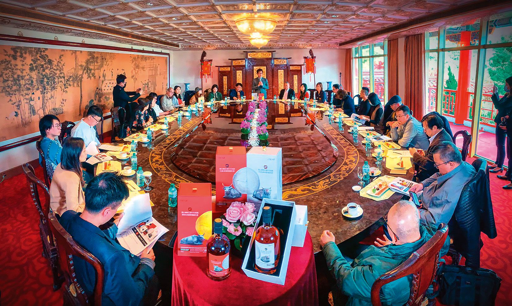 身為國家級飯店的圓山，處處充滿殿堂氣派，且對美食美酒有極高講究，去年起推出不少搶手酒款。