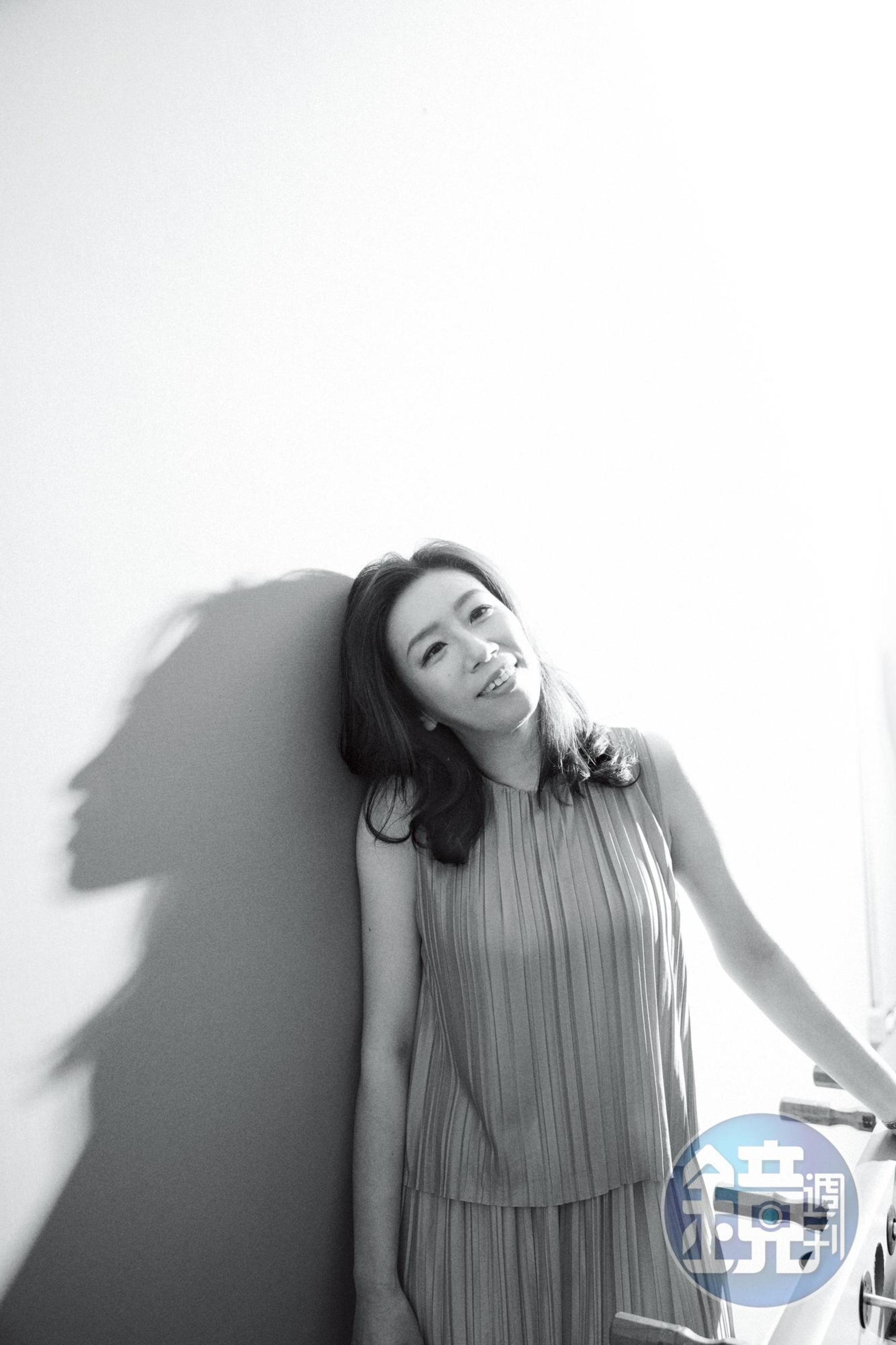 書寫婚變的理由是,「當所謂婚姻失敗的女人把這些故事都說清楚,而且人生過得不錯的時候,或許能讓更多女生坦然面對。」