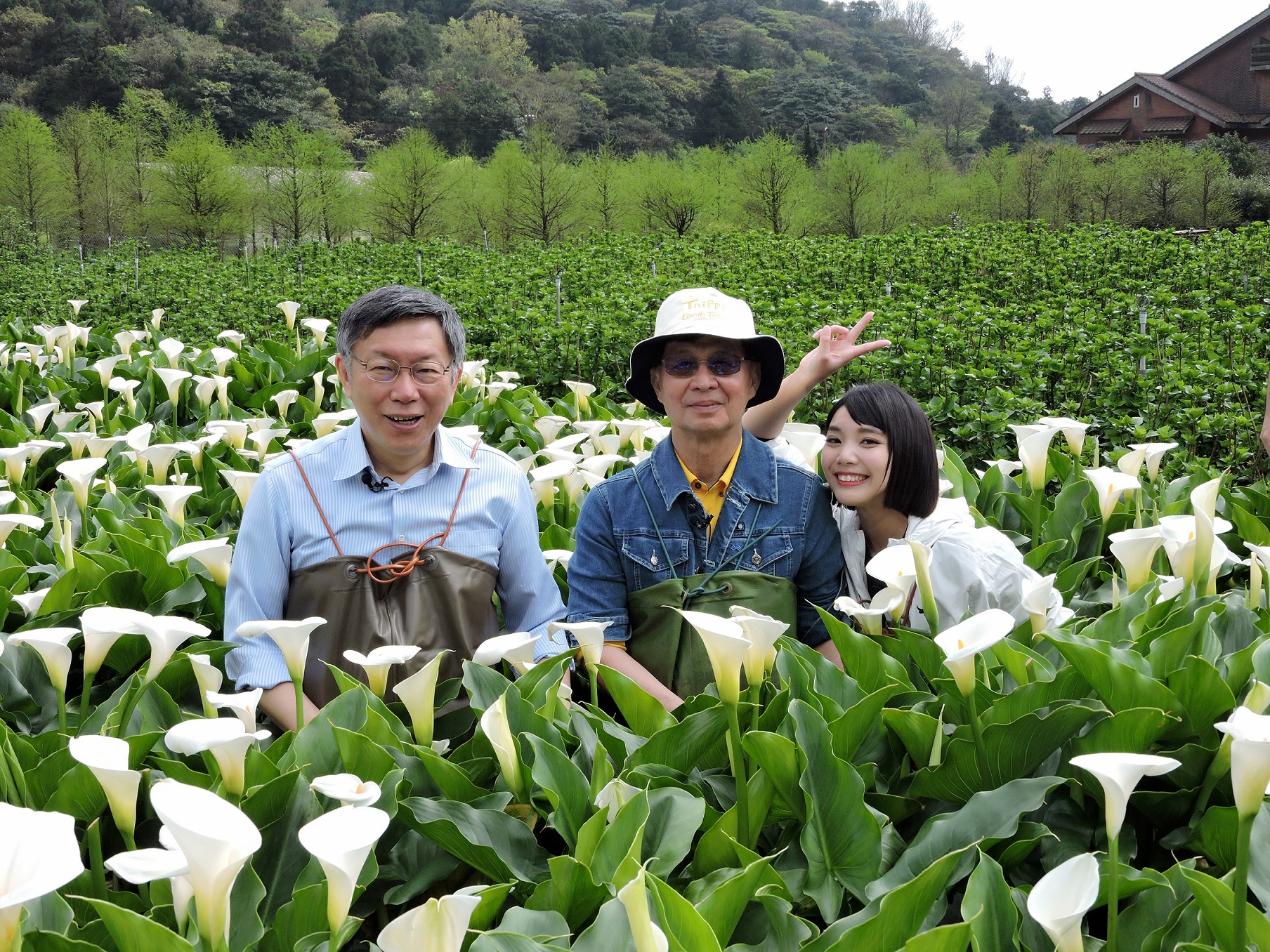 柯文哲帶主持人探訪台北。（東森提供）
