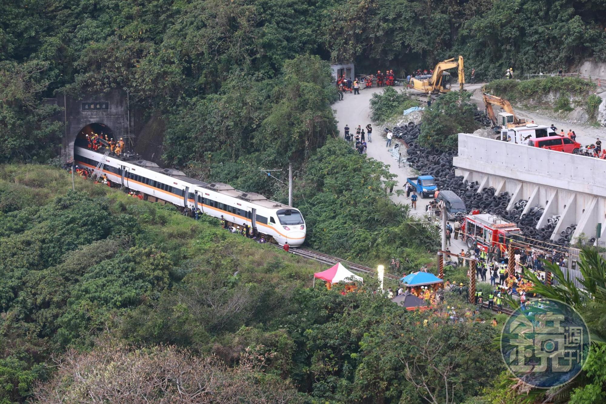 台鐵408車次太魯閣號昨(2日)發生出軌事故,目前已知釀50死、162人輕重傷。
