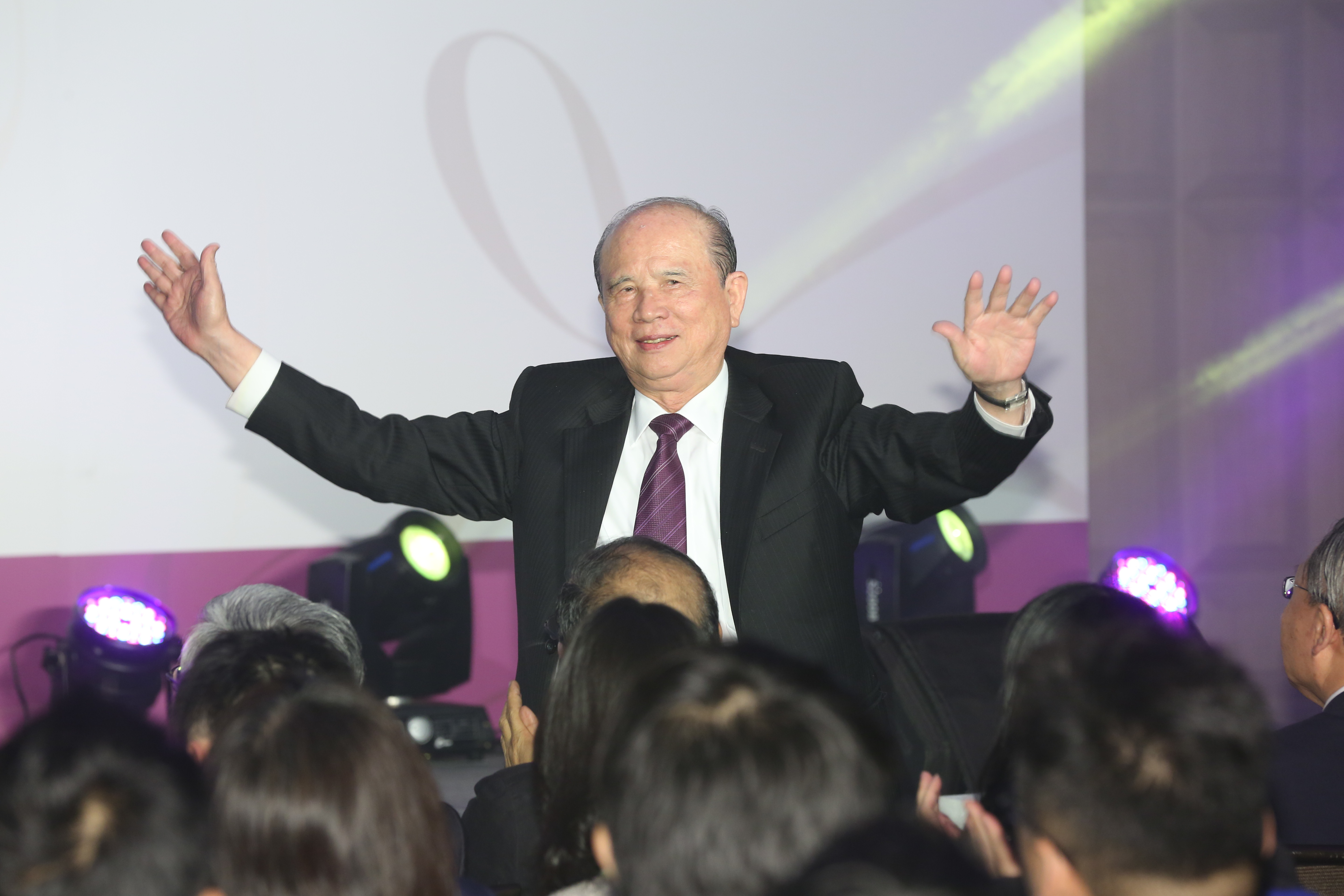 林義守為了義享天地花很多心思，如今順利營運讓他很欣慰。