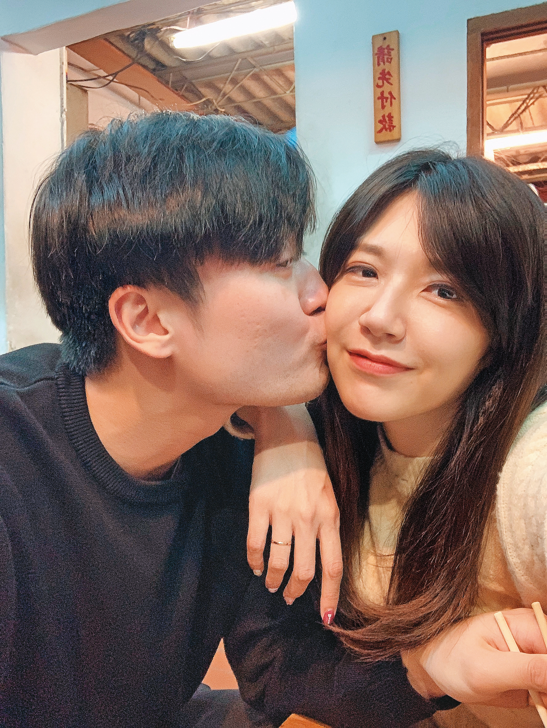 鄭亦真傻愛藍恭唯,沒想到結局竟成小三,讓她崩潰,而後轉為憤怒。