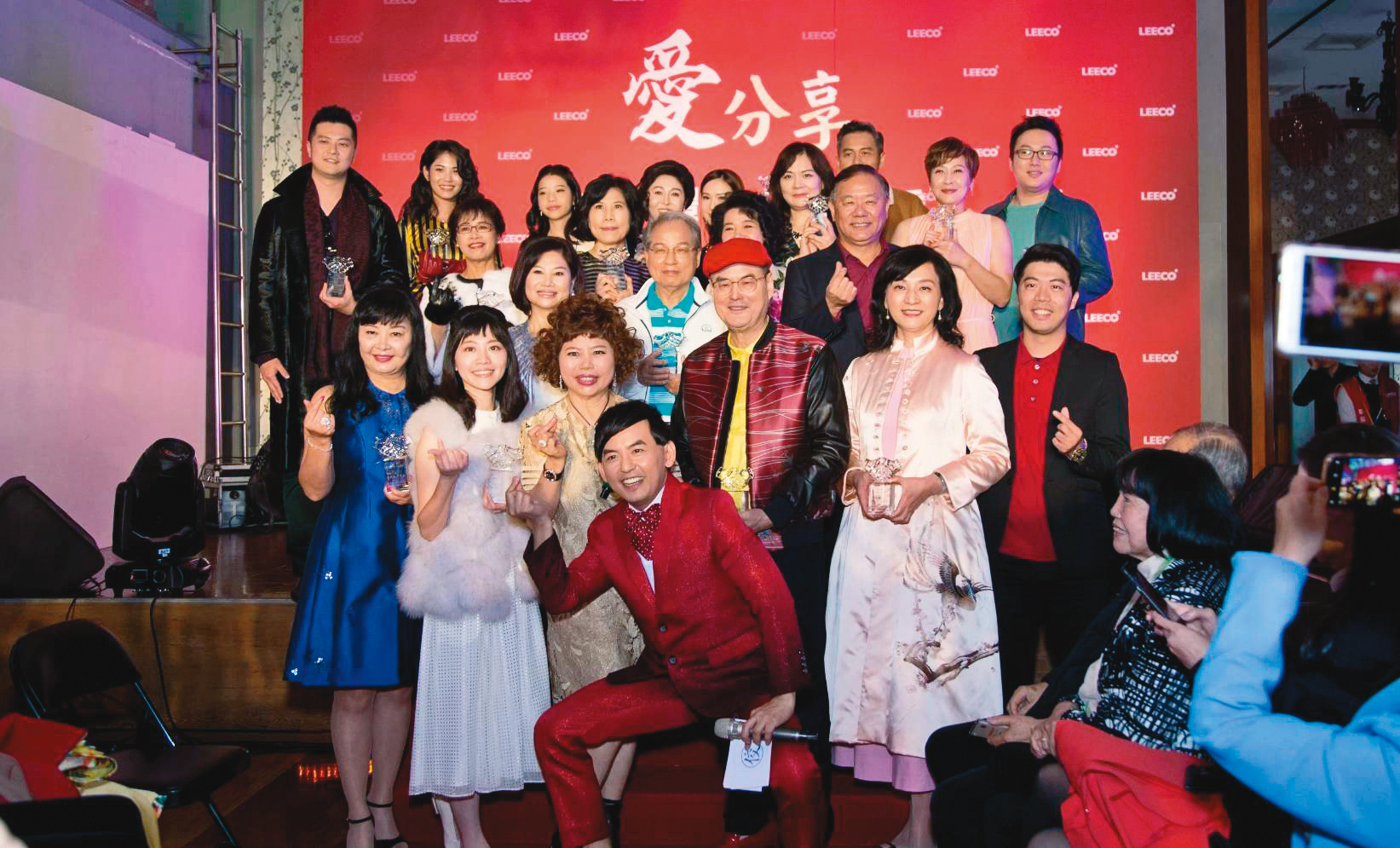 翁素蕙多年前創辦管家婆科技催生新創媒體，請來黃子佼當總監，黃也多次受邀主持禮客活動。（禮客提供）