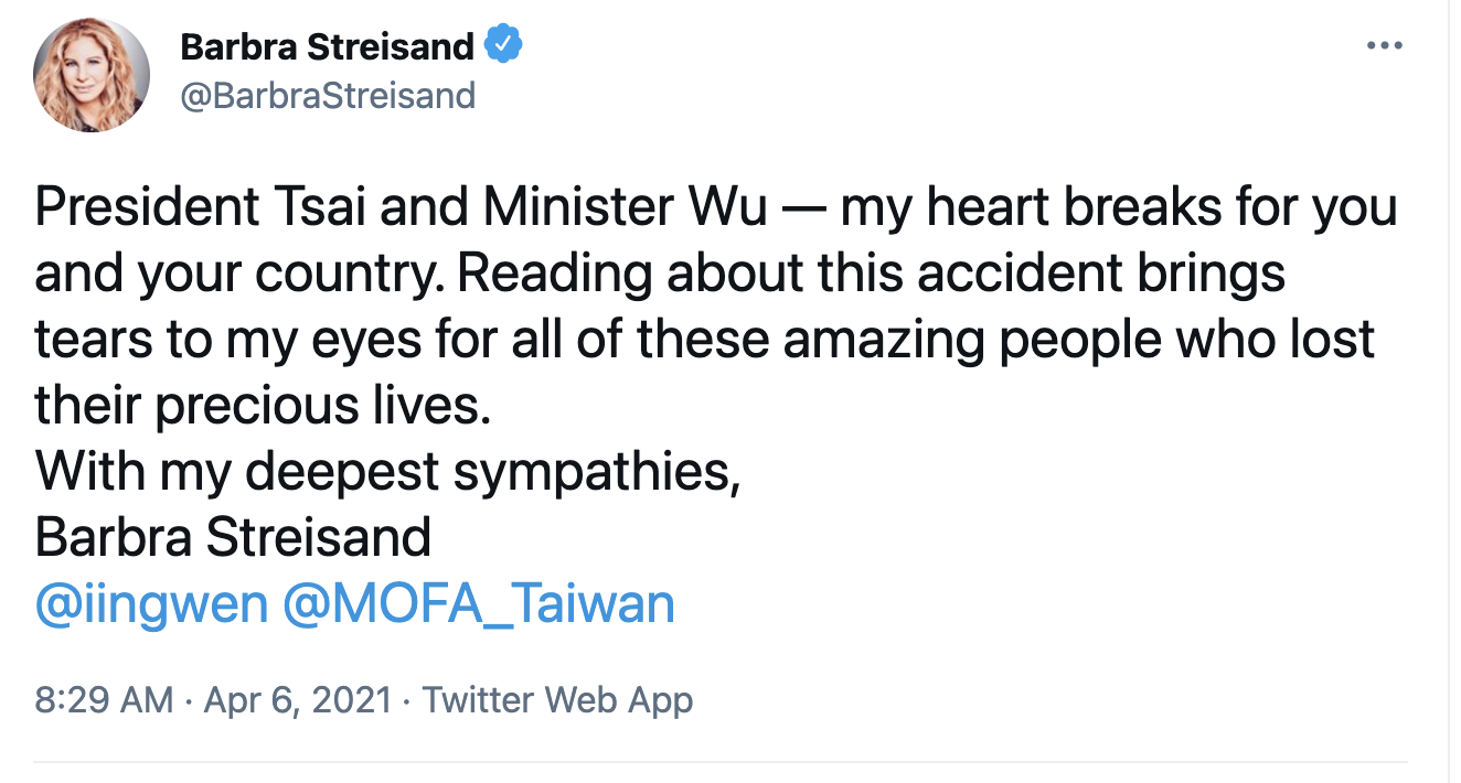 芭芭拉史翠珊在推特哀悼亡者。（翻攝Barbra Streisand推特）