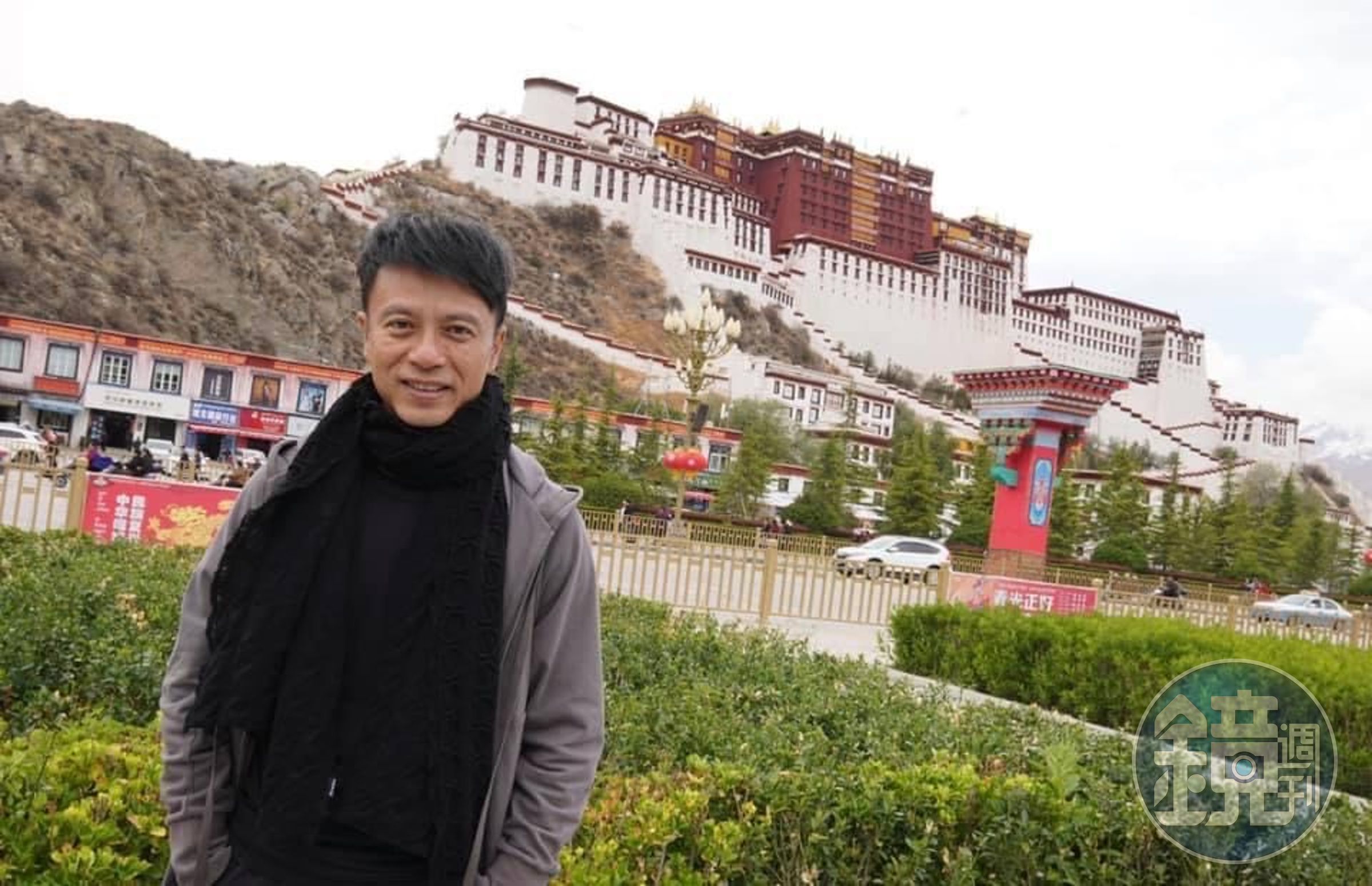 李克勤被傳出妻兒移民英國，他立即澄清不實消息。（翻攝自李克勤臉書）