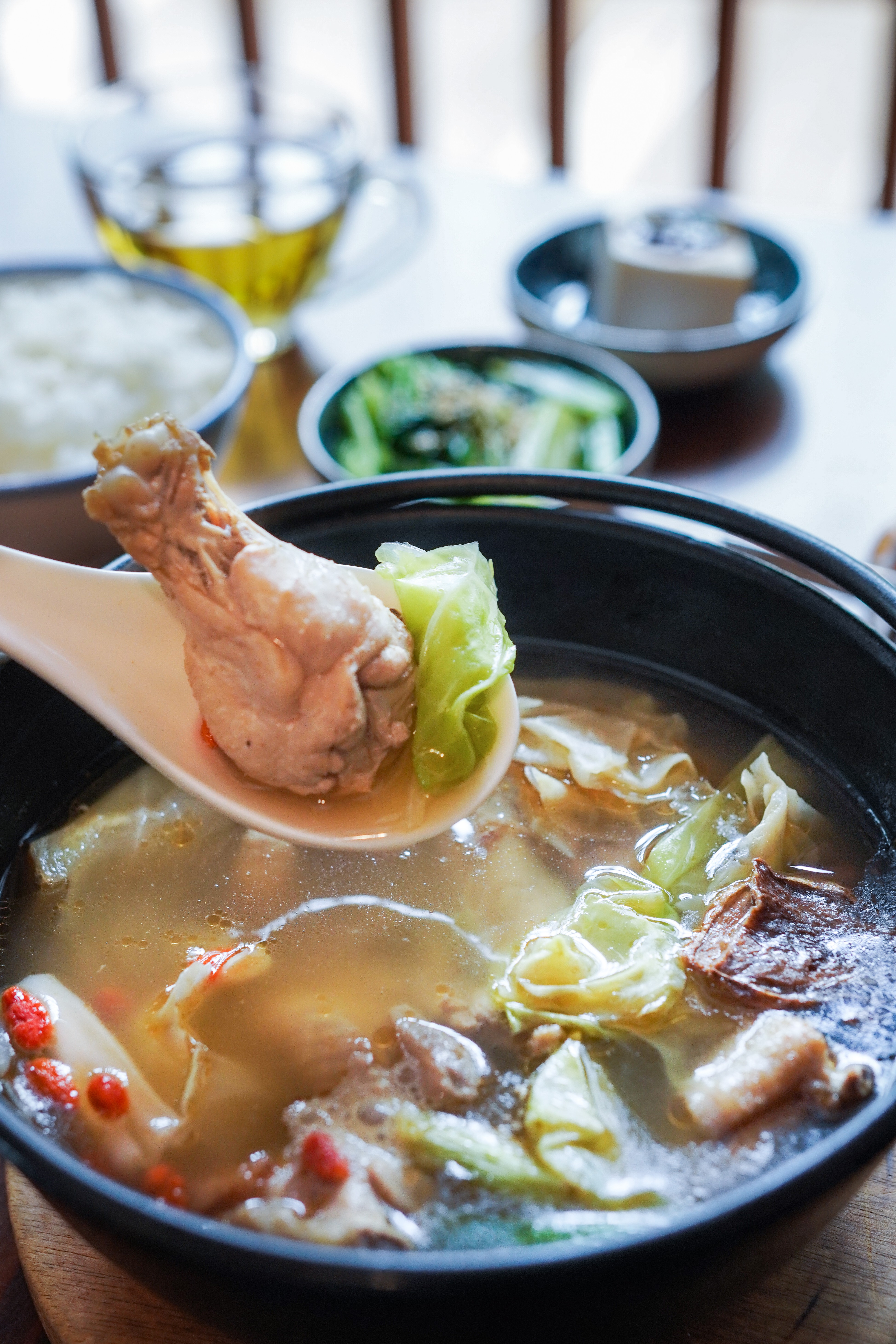 老時光溫補麻油雞套餐（360元份）。（台北市文化局提供）