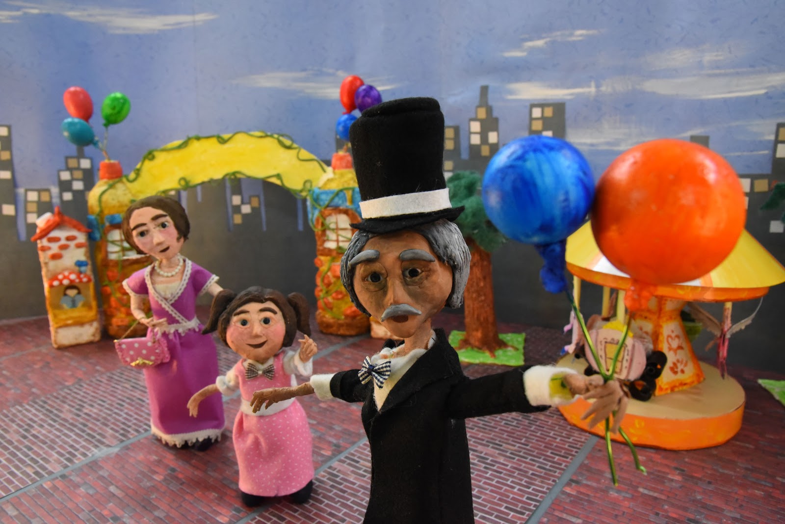 《地下管線的怪獸》以兒童觀點發展出改編自高雄氣爆事件的故事，塑造「怪獸」角色呈現人們的觀感。（公視提供）